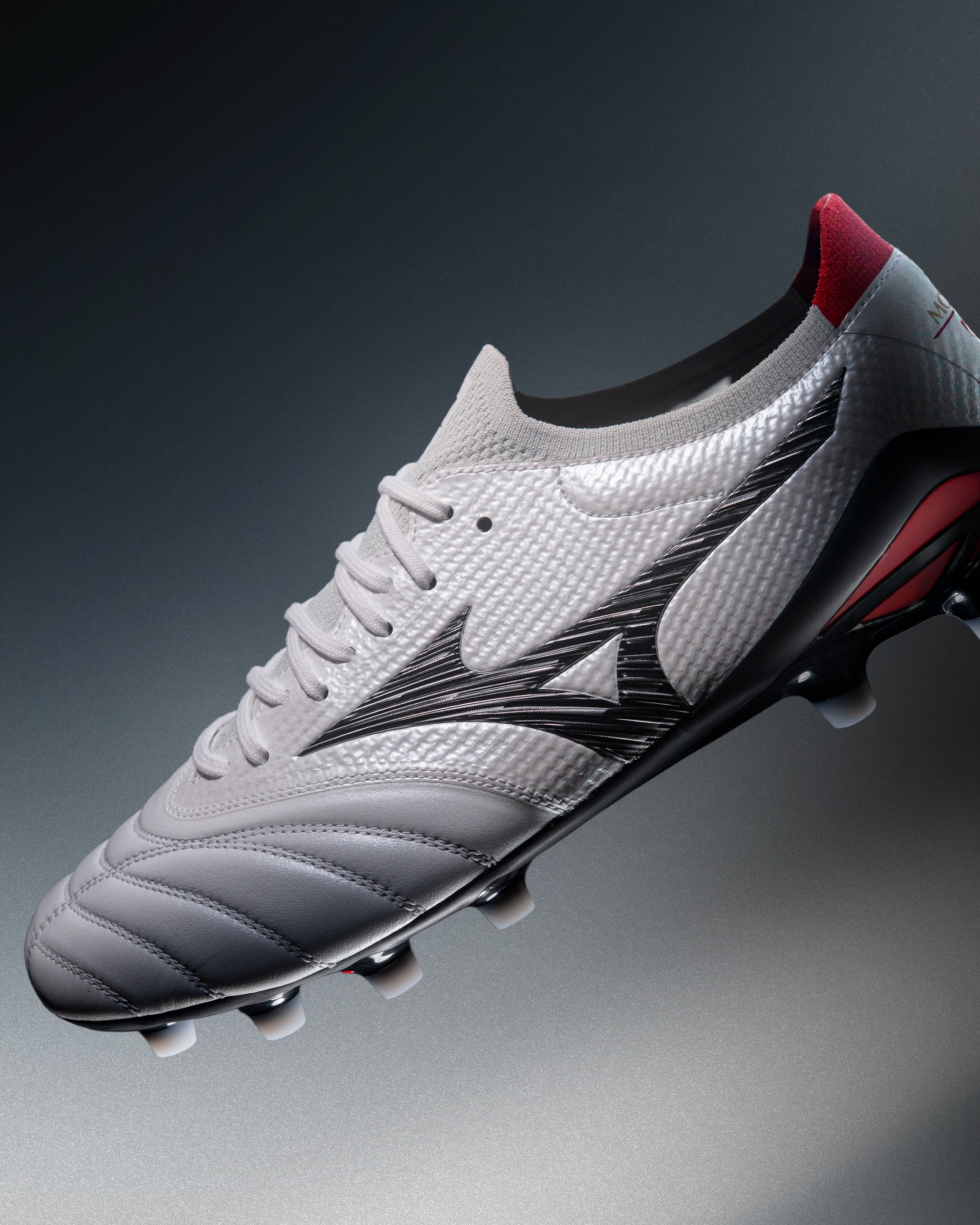 Mizuno - モレリア35年ヒストリー 1998年 MORELIA JP誕生 フランス大会