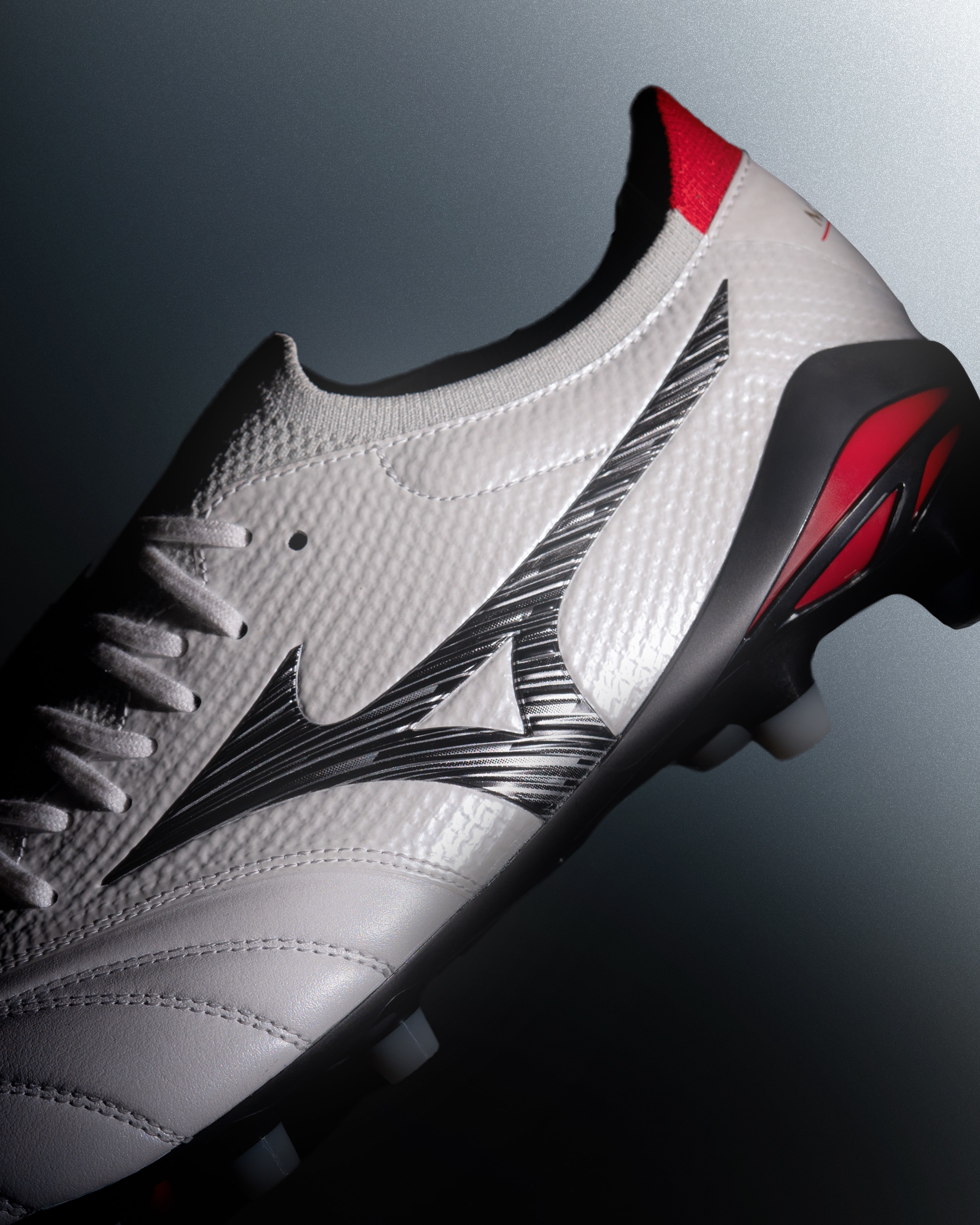 Mizuno - モレリア35年ヒストリー 1998年 MORELIA JP誕生 フランス大会