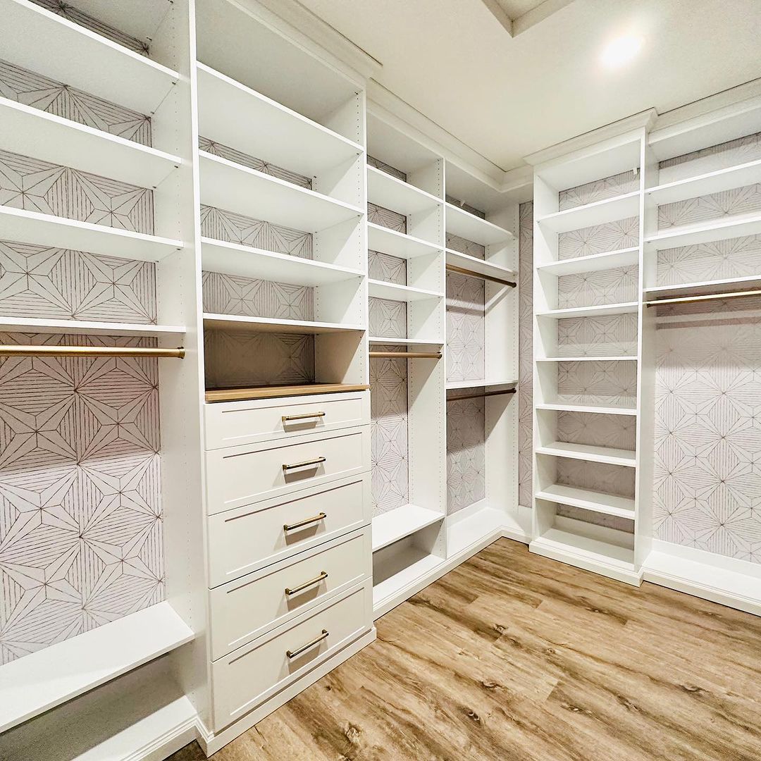 Closets by Design -... - Closets by Design - Vancouver