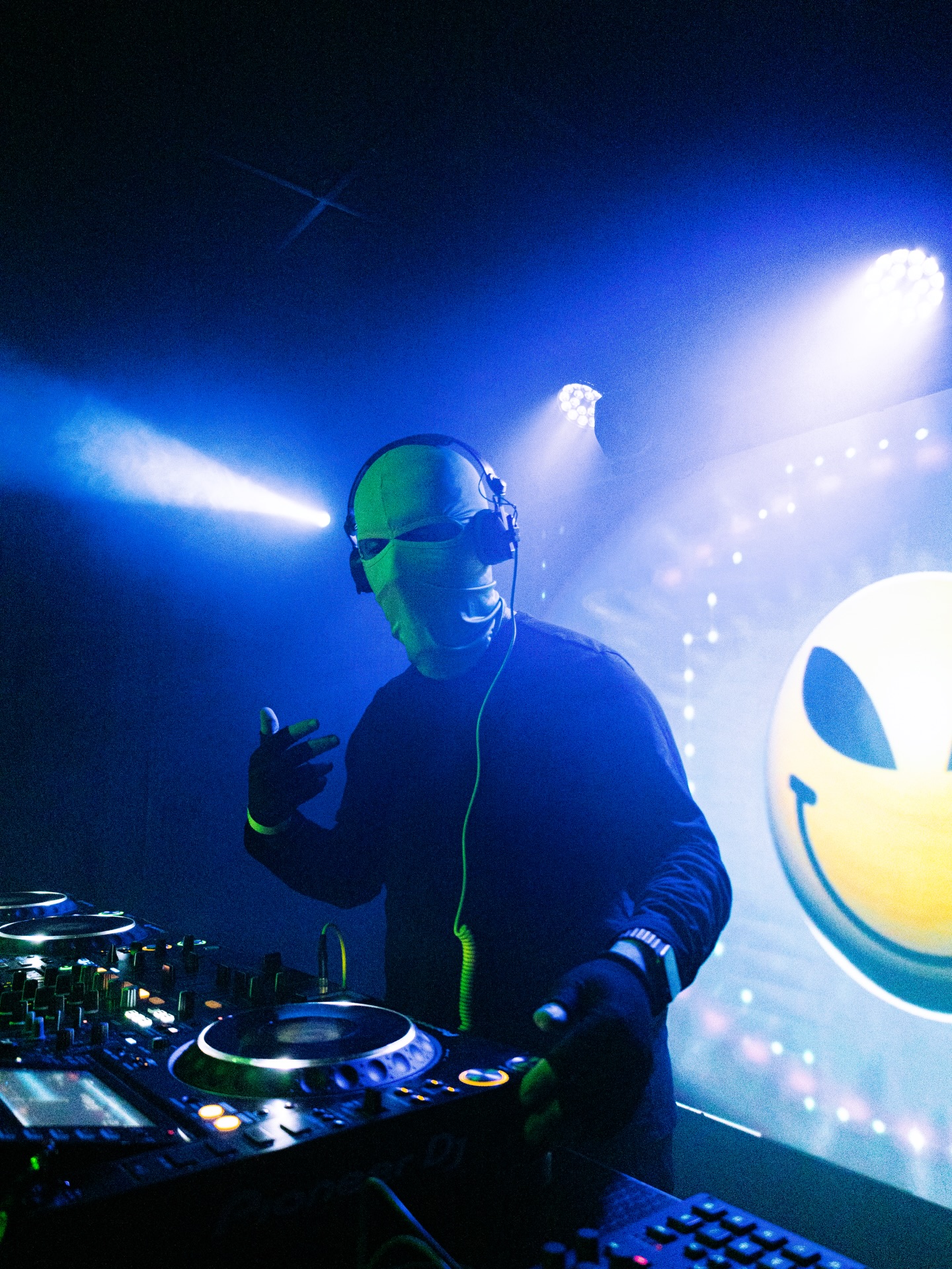 Alien Rave