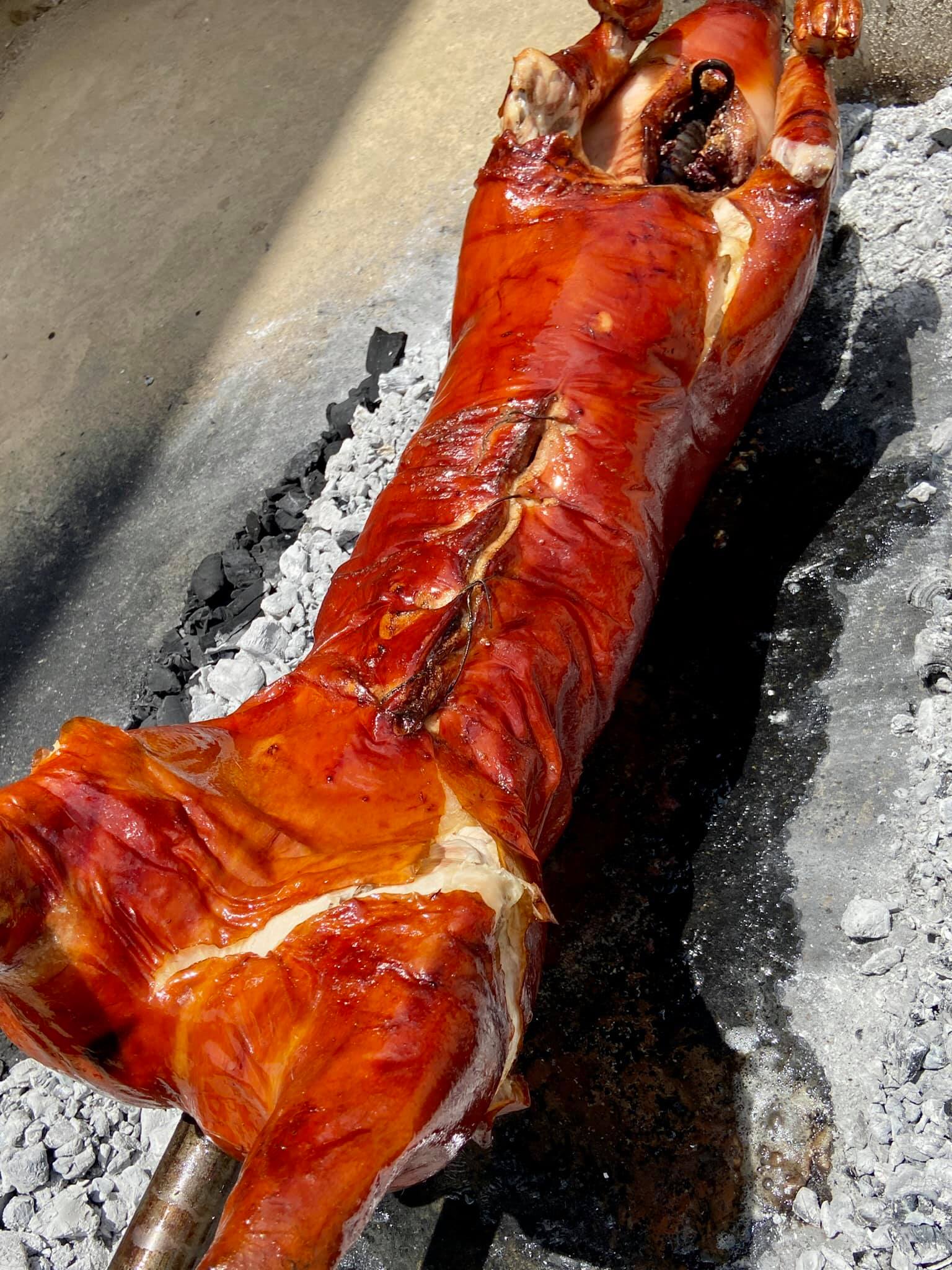 Yolly’s Lechon | Tuguegarao City