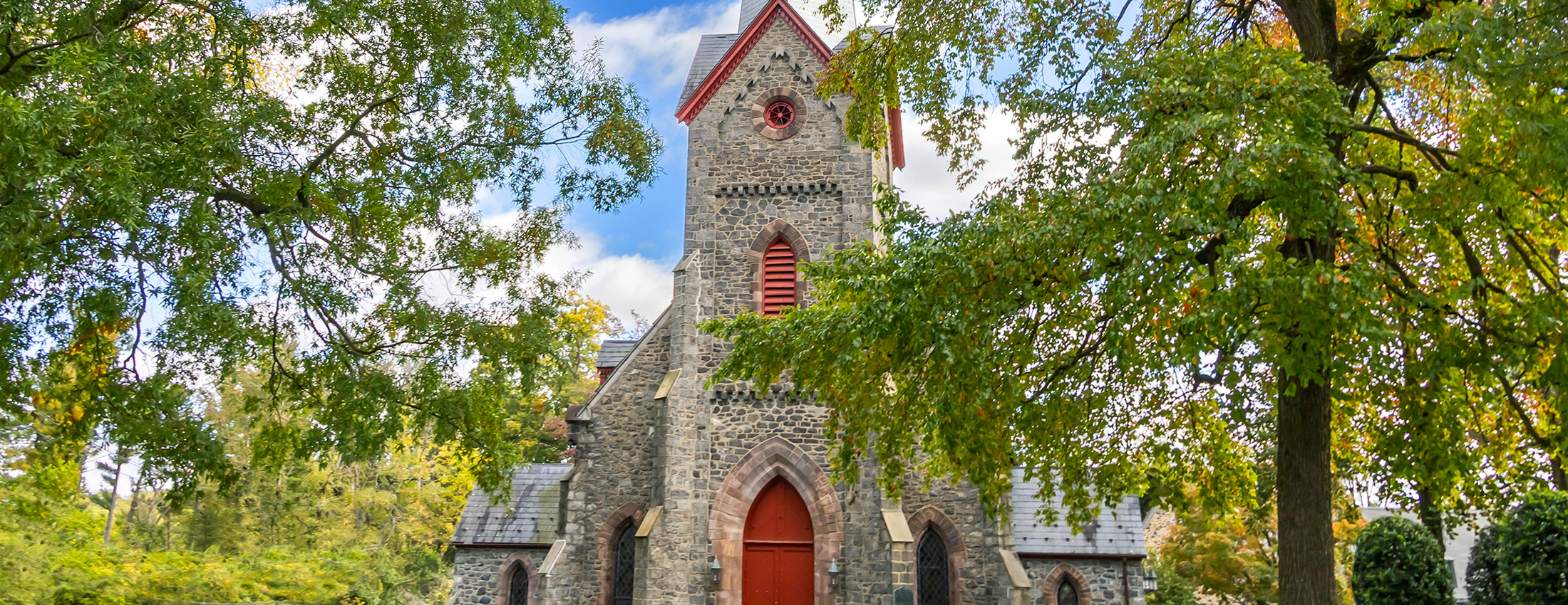 📹Online streaming of mass⛪️... - Upper Mourne Parish Kilkeel | Facebook