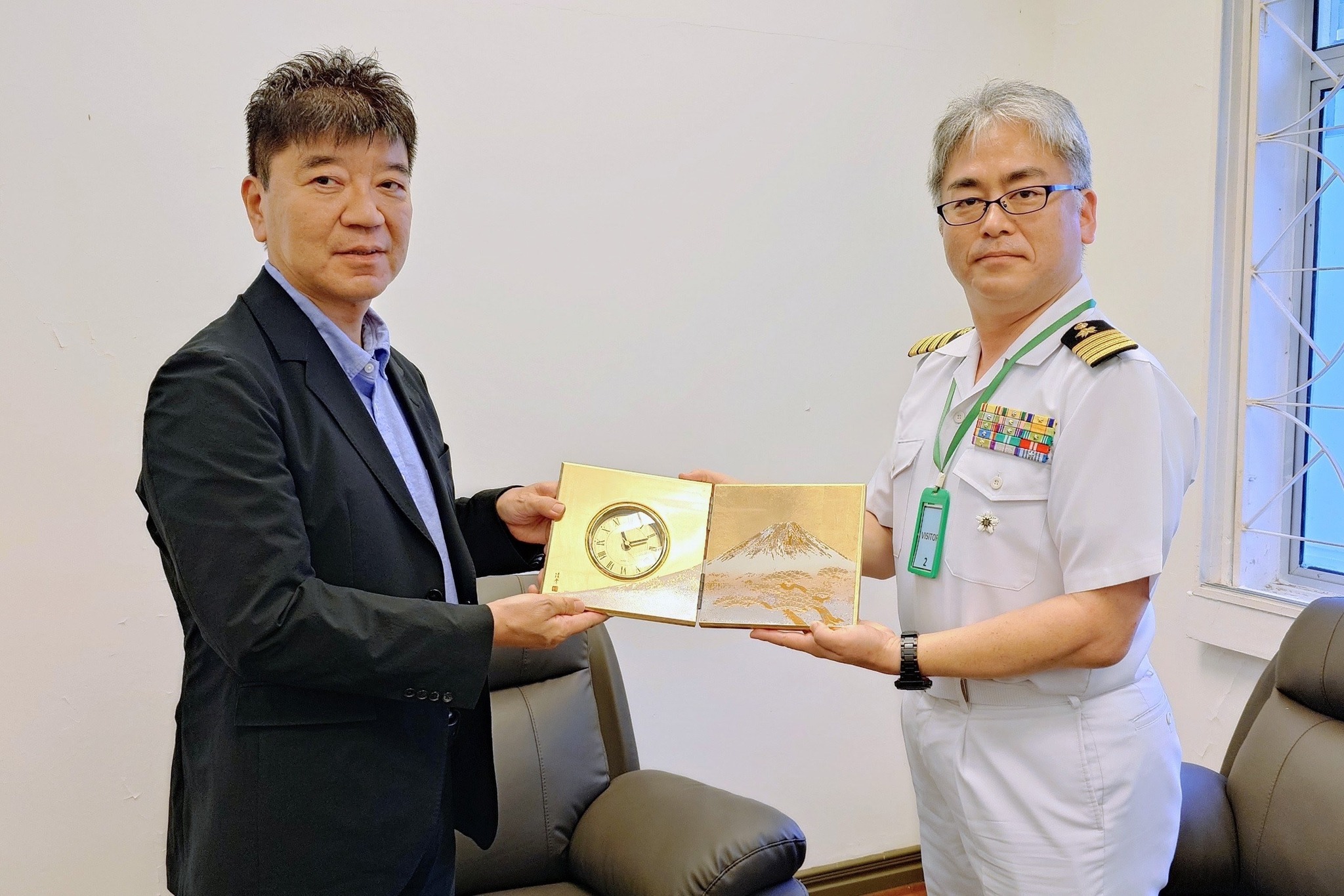 7月7日、齋藤高行統幕最先任は初代ドイツ連邦軍最先任ドレブロウ上級