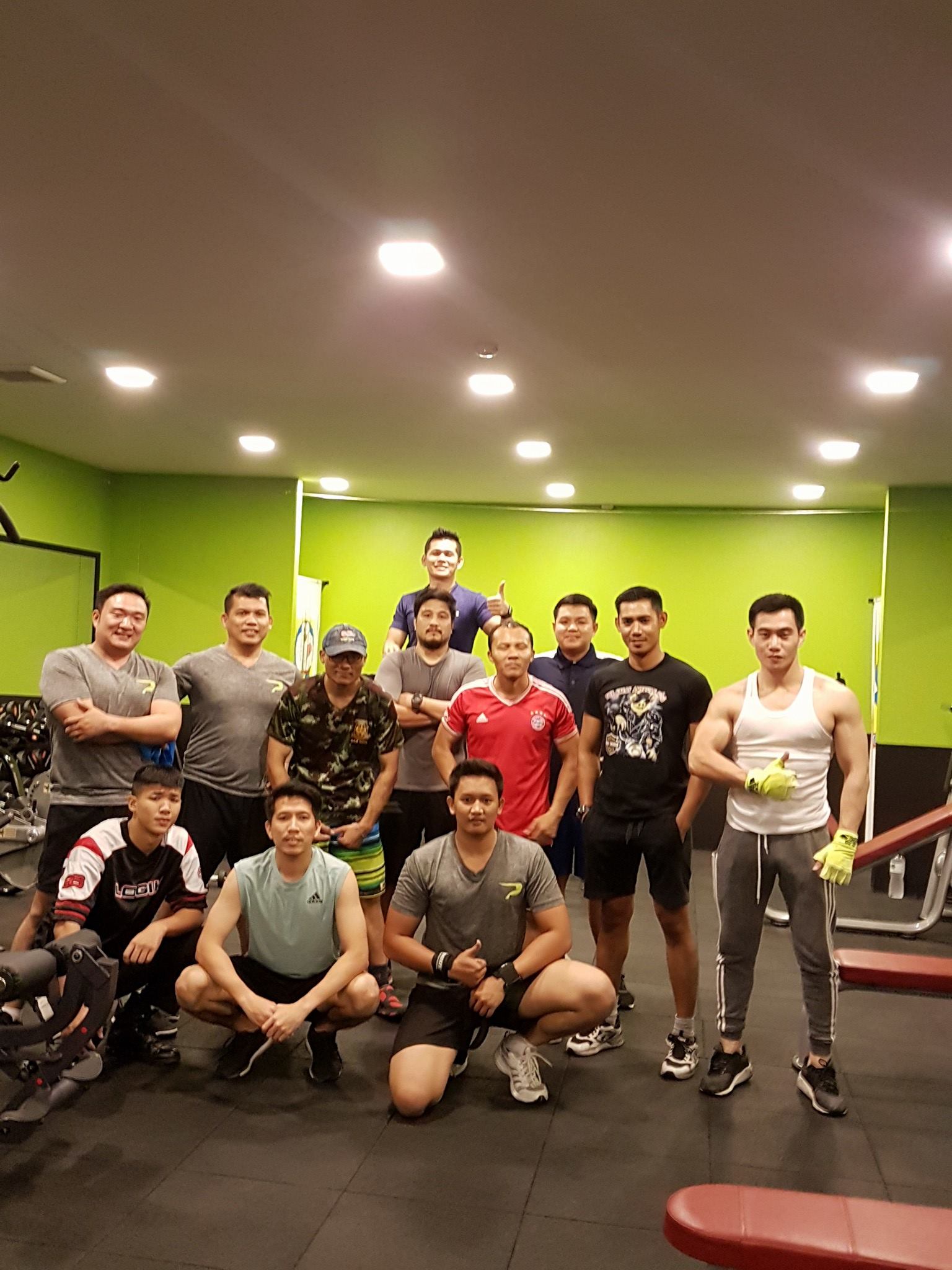 Phoenix FIT GYM - เล่นที่นี่ไม่มีเหงา...
