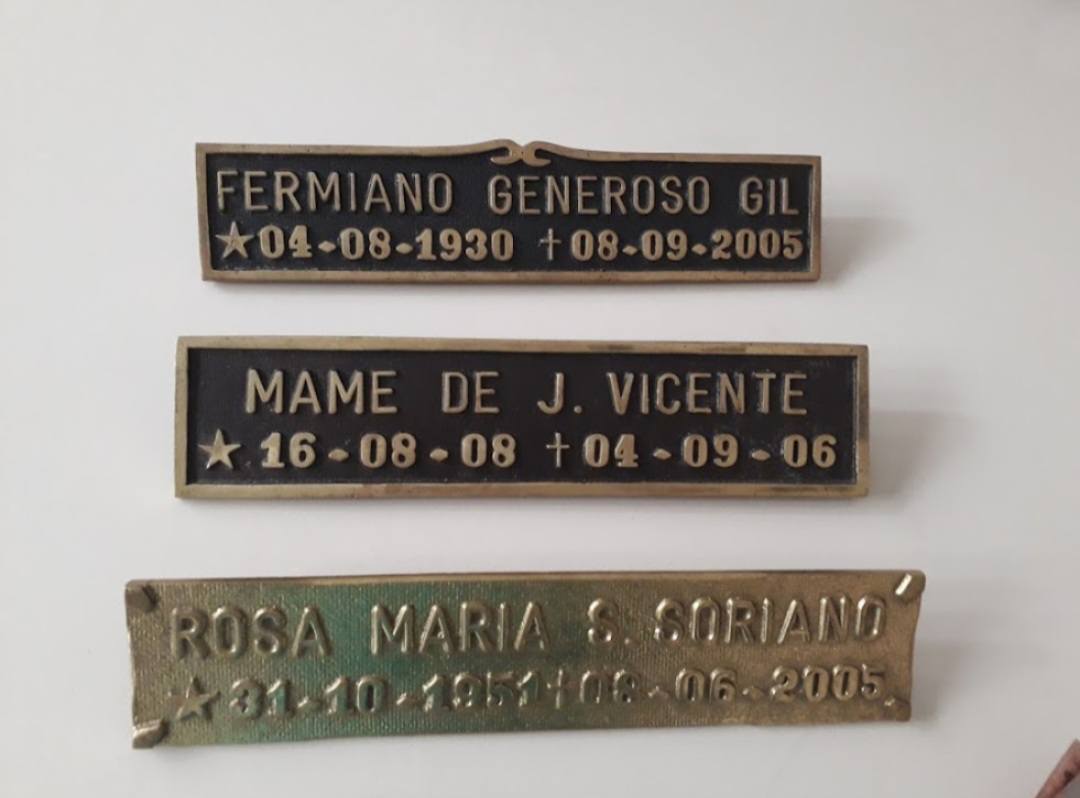 Fotos e Placas para Túmulo | Salto SP