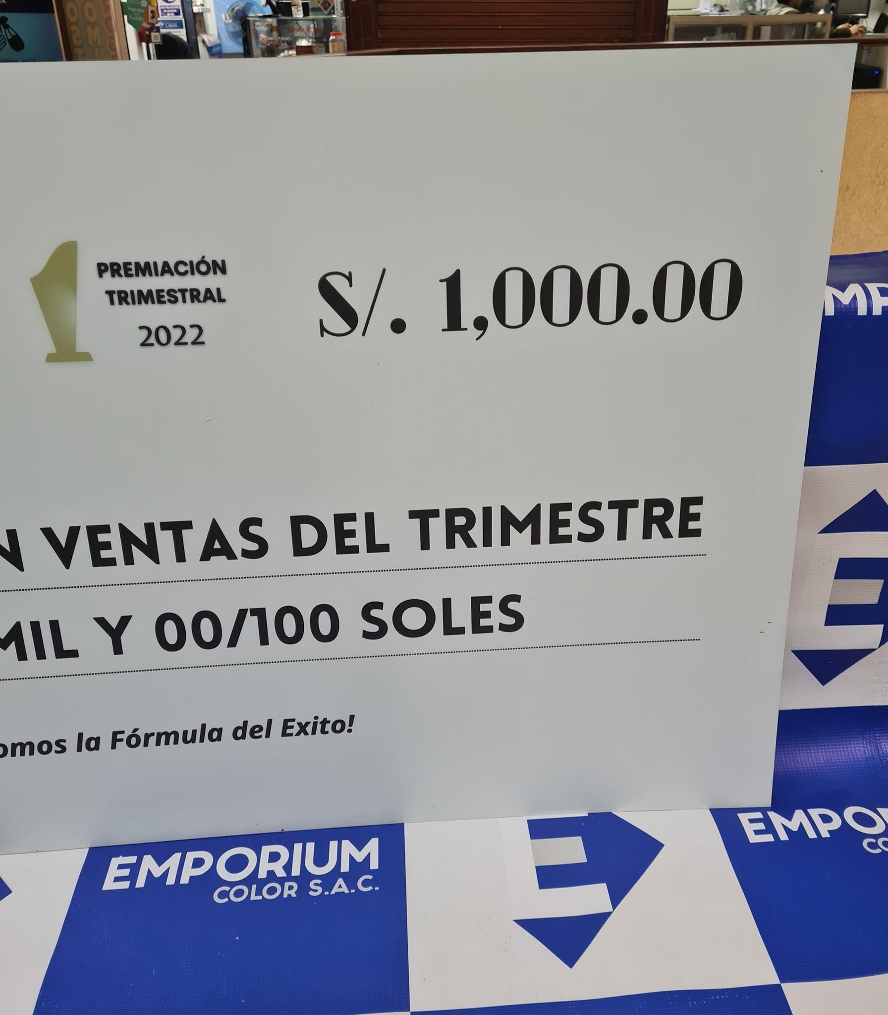 CHEQUE PREMIO GIGANTE. ️ El cheque... - Emporium Color SAC | Facebook