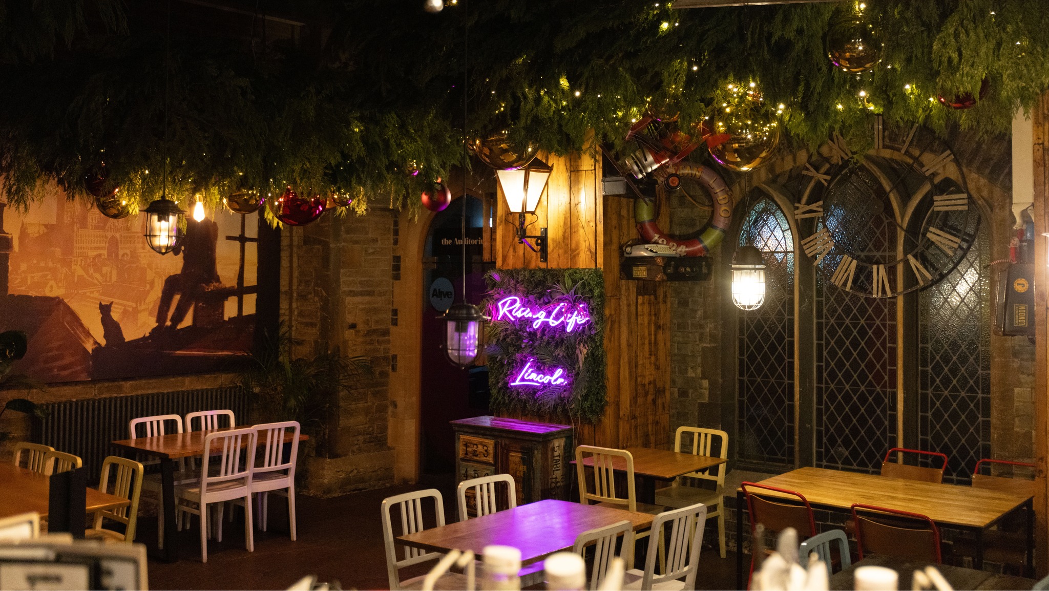 Rising Cafe - Lincoln | Lincoln