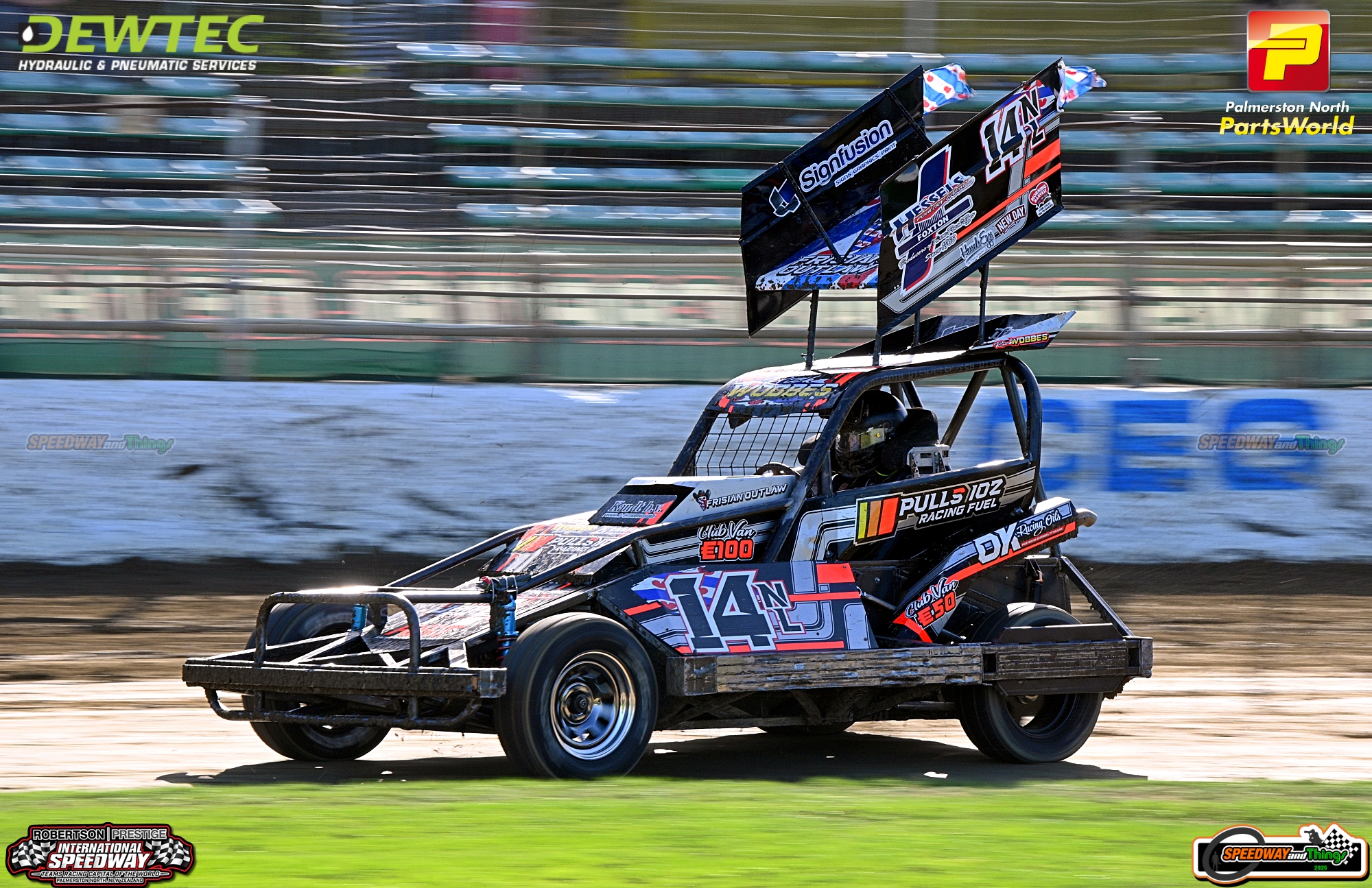 SPEEDWAY - Great little battle between Panther teammates 88P Jack Miers ...
