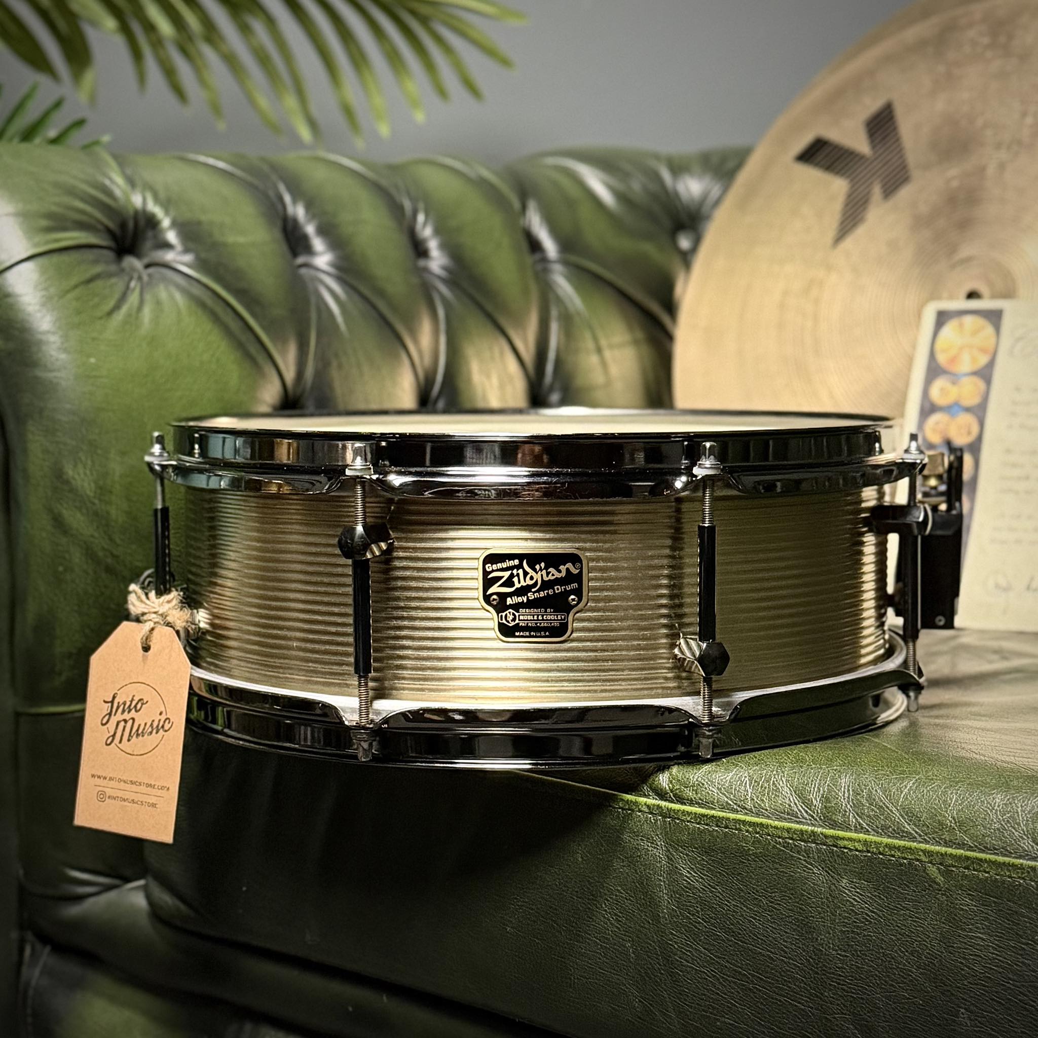 Woahh?‍??‍? Zildjian Noble & Cooley Alloy Snare! We have an 