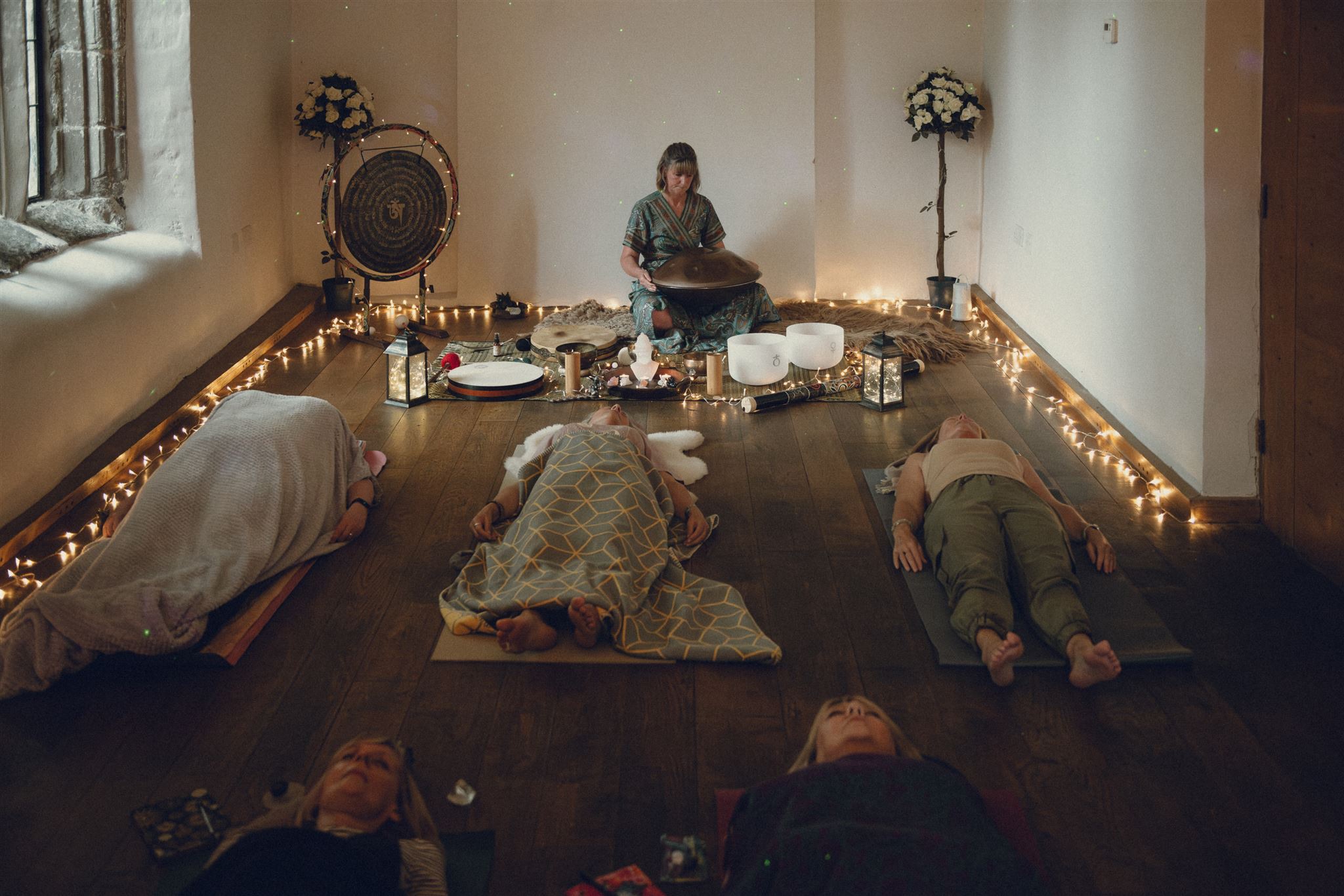 October Reiki Crystal Sound Bath - £25 Walkers Fine Art, Farndon