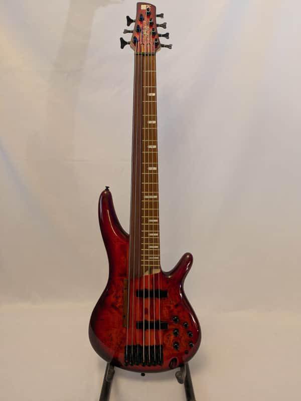 Will Vox Amplug 3 high gain work for Ibanez GSR200 bass?