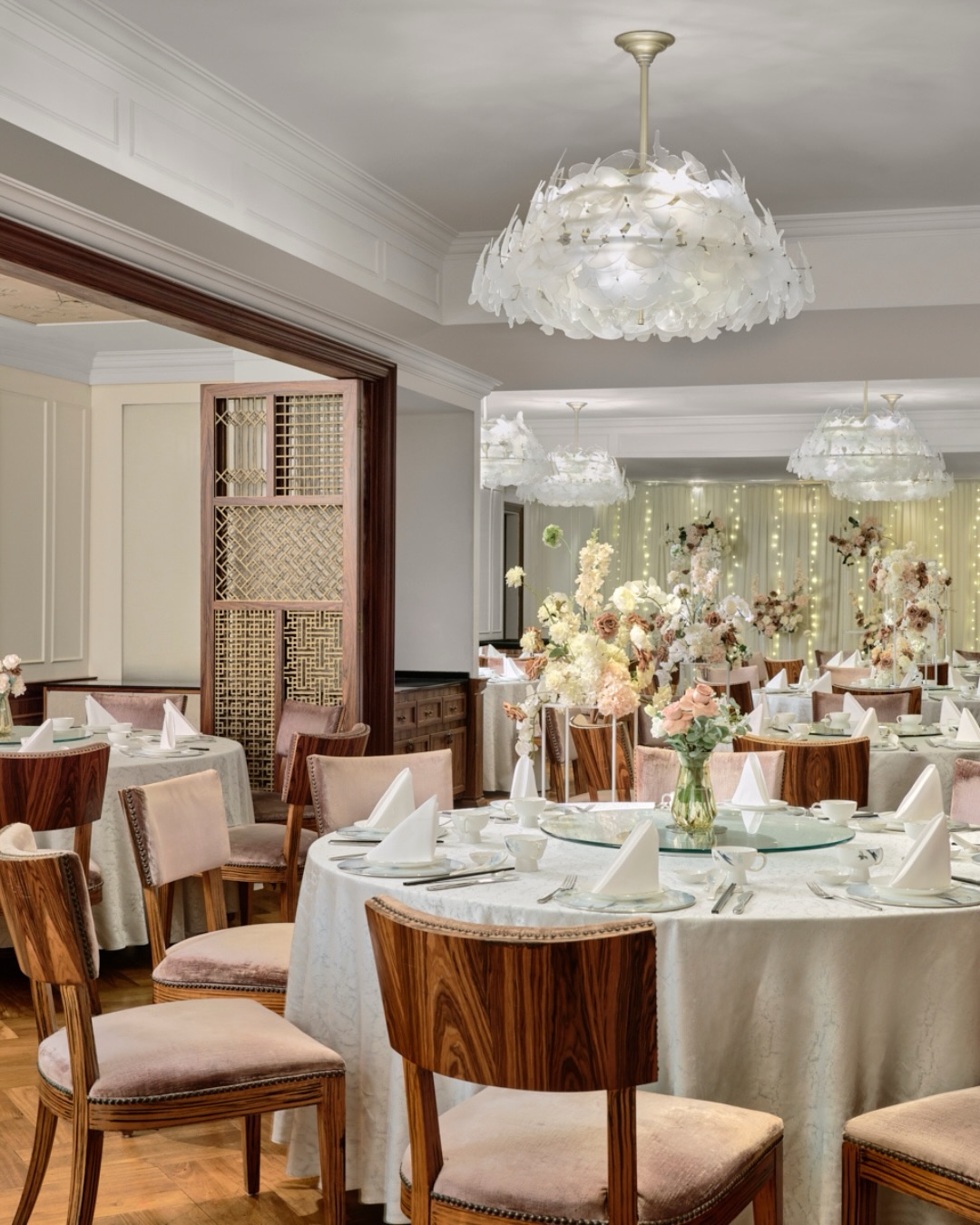 ハブの骨　30個 Celebrate your forever in timeless elegance at Man Fu Yuan. From
