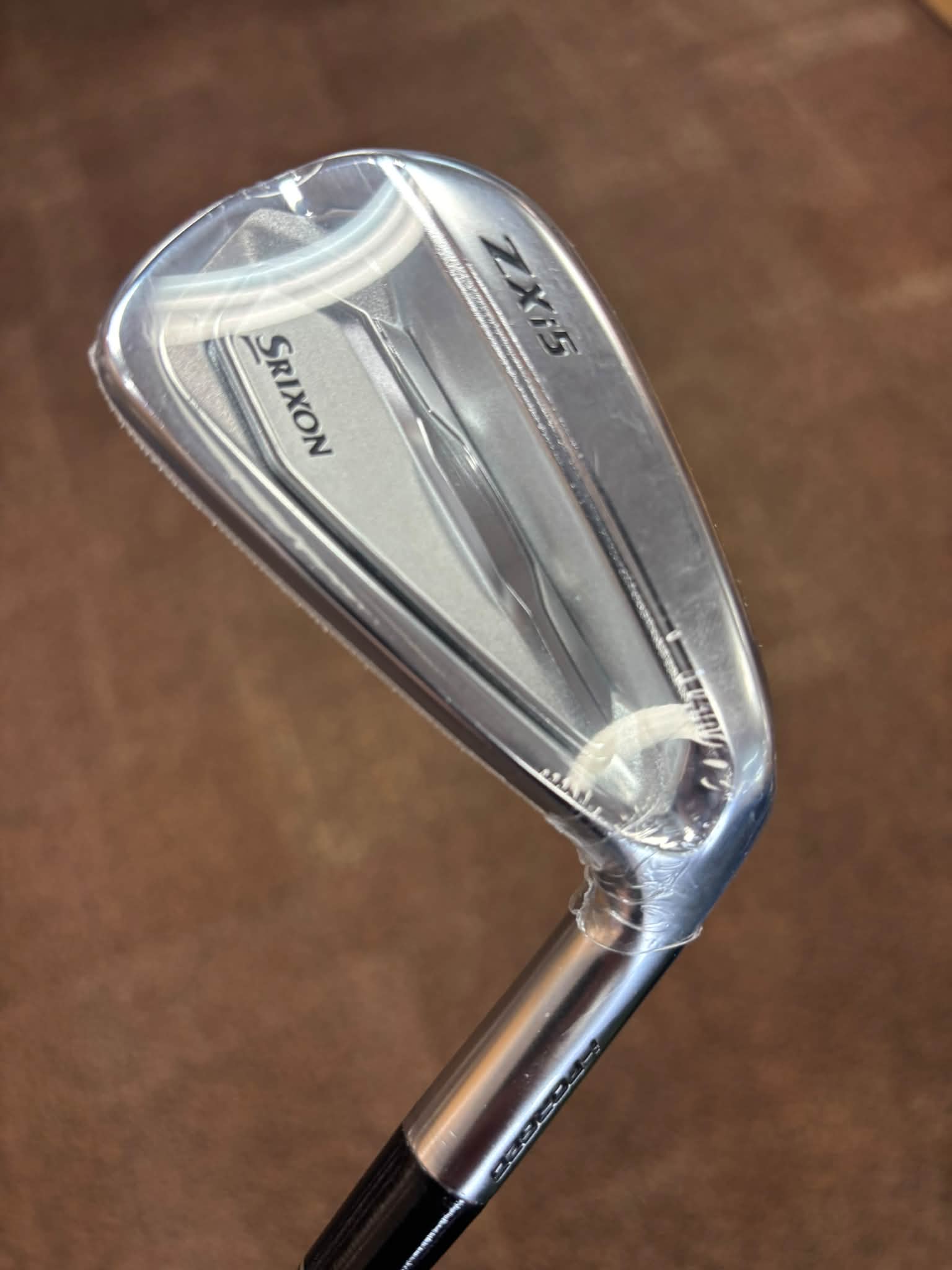 New 2027 Srixon ZXi7 and ZXi5 irons are in stock.