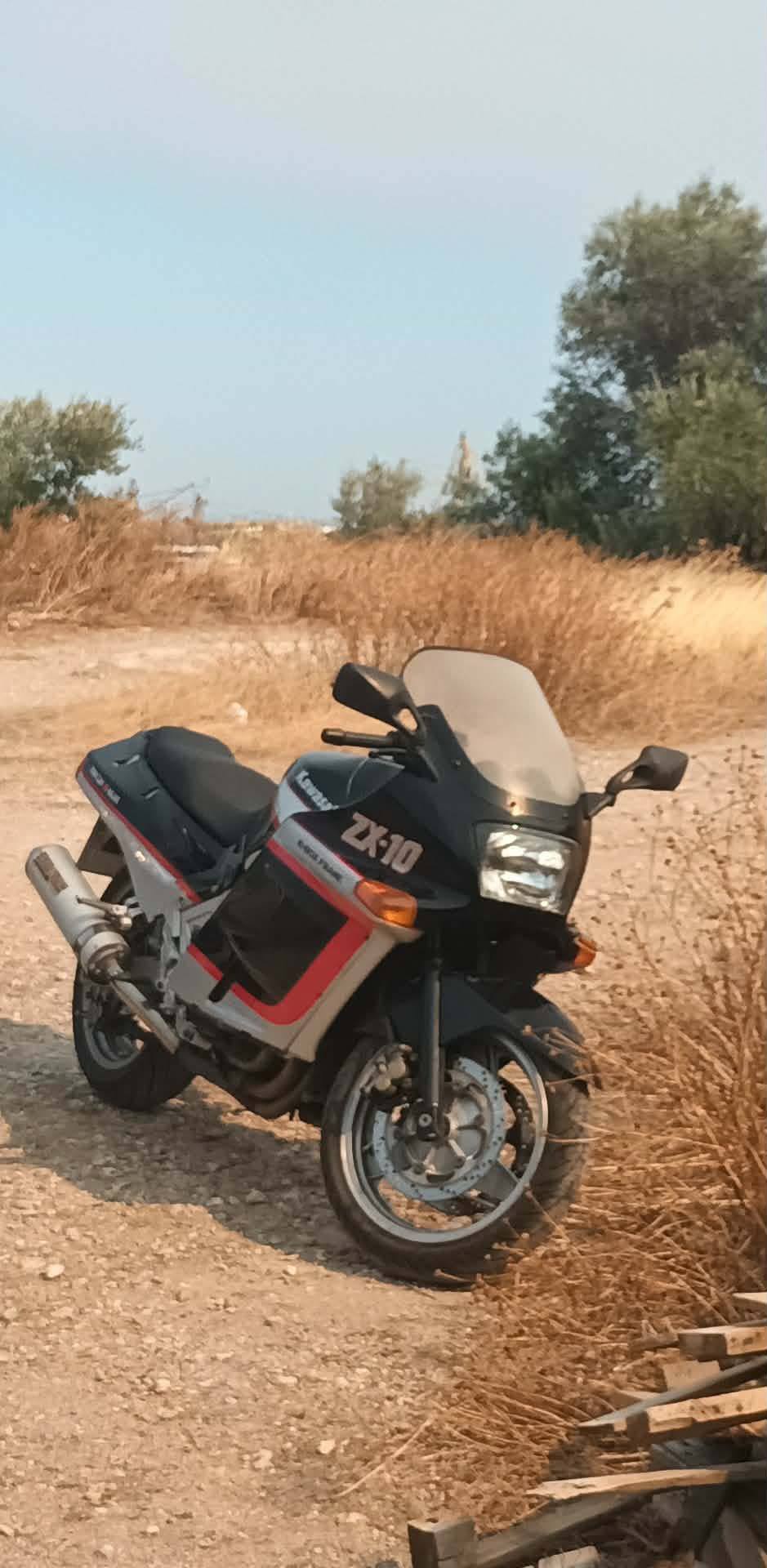 KAWASAKI ZX 10 - TOMCAT - WORLD OFFICIAL MOTO CLUB | Facebook