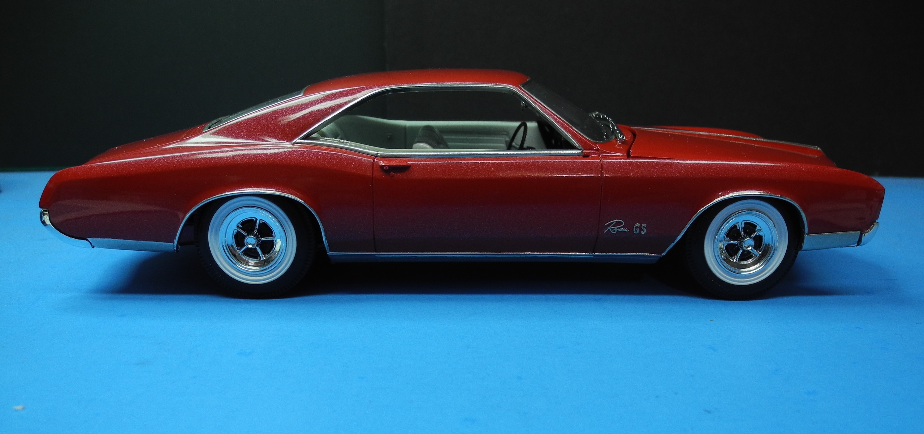 AMT 1966 Buick Riviera