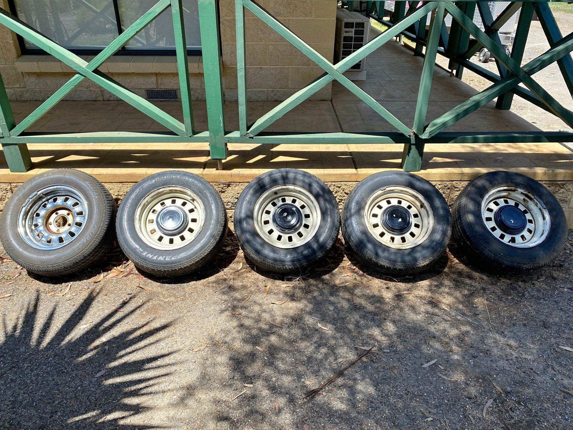 Ford 12 Slot Wheels 14 x 7 - Car Wheels, Tires & Parts - Geelong ...