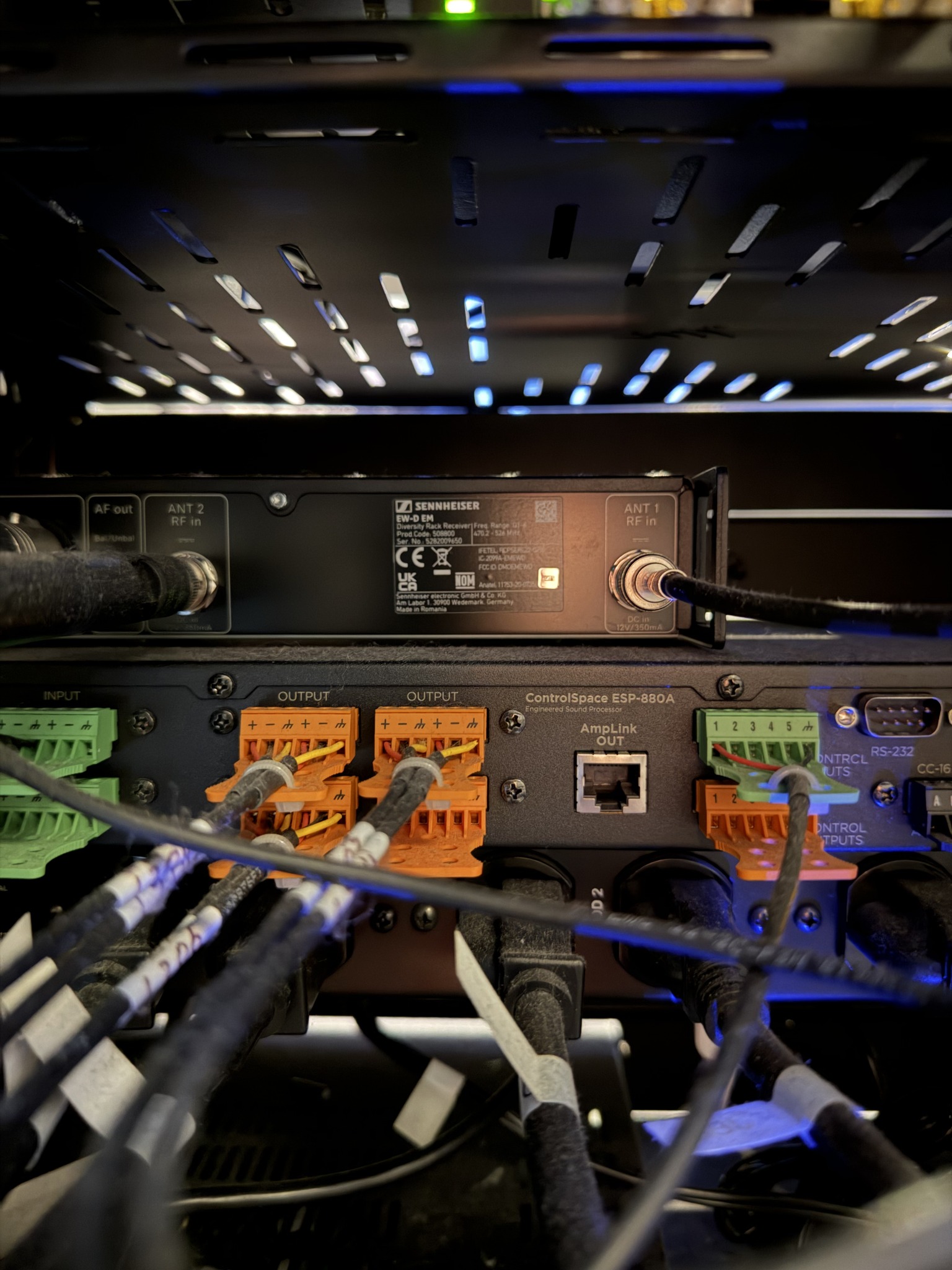 Audio Visual Package for Bar, Restaurant, Club, or Fitness Studio - Pro ...