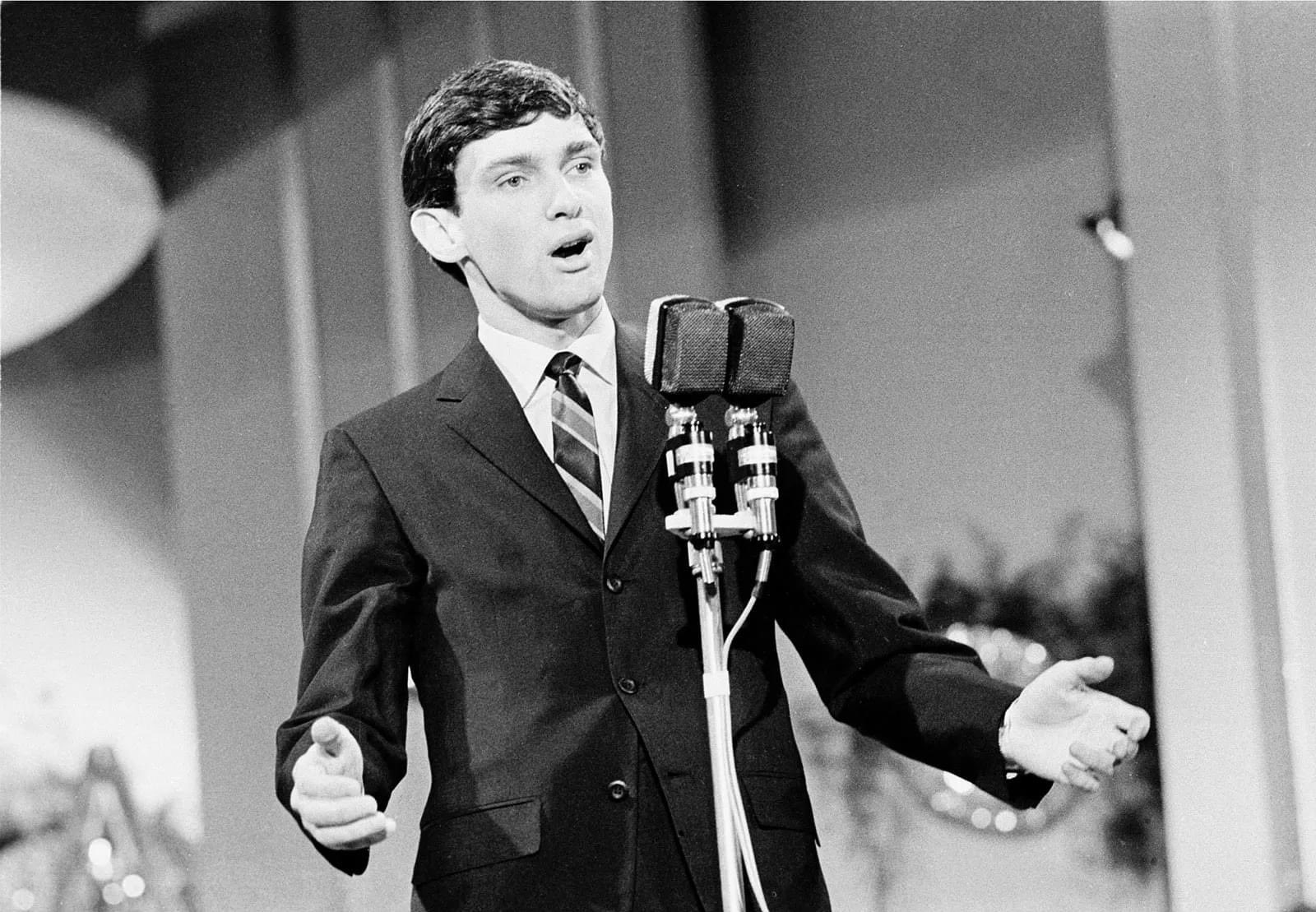 Remembering American singer-songwriter and musician Gene Pitney on 