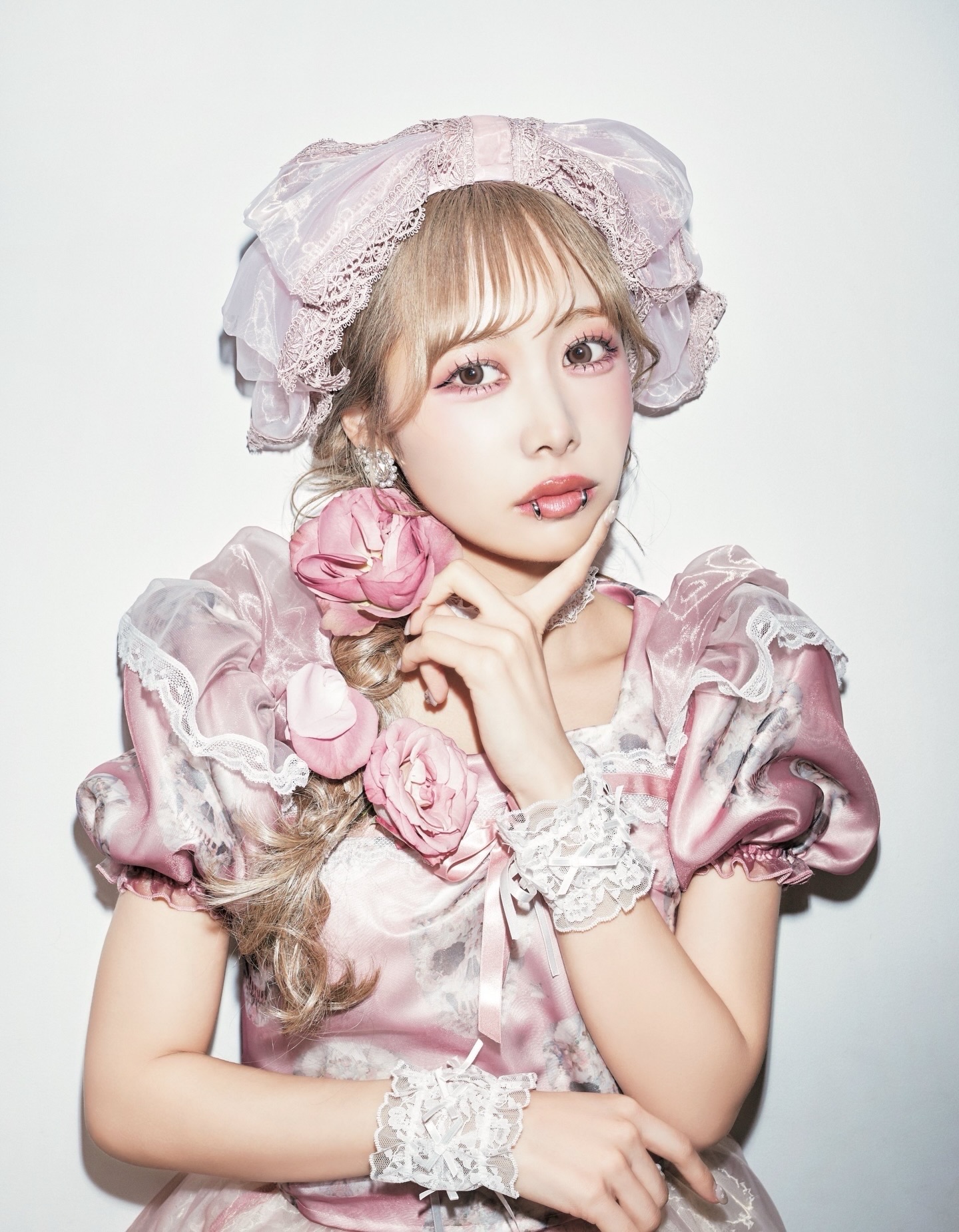 スズキエイミ Eimi Suzuki added a new photo. - スズキエイミ Eimi Suzuki
