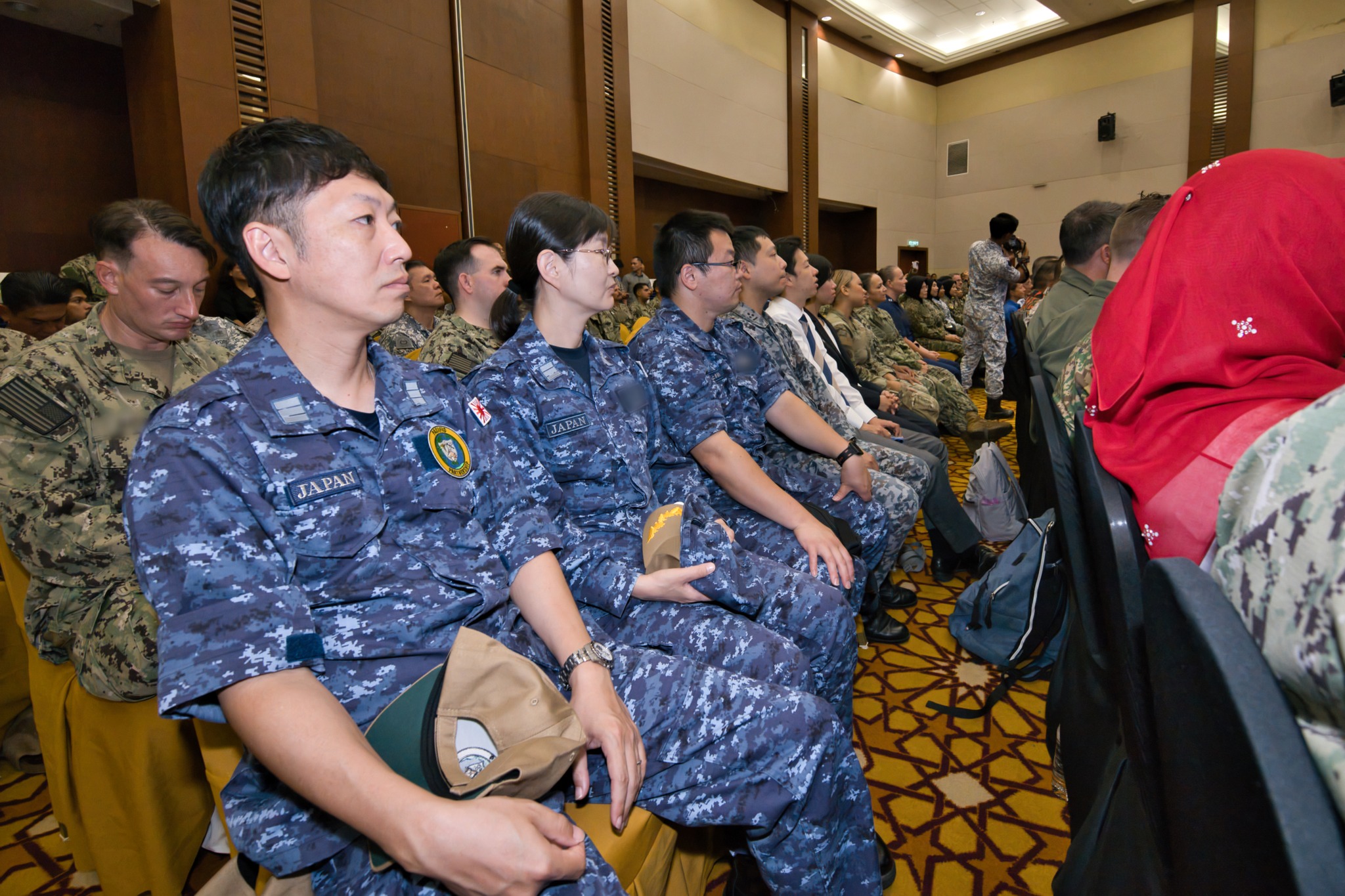 7月7日、齋藤高行統幕最先任は初代ドイツ連邦軍最先任ドレブロウ上級