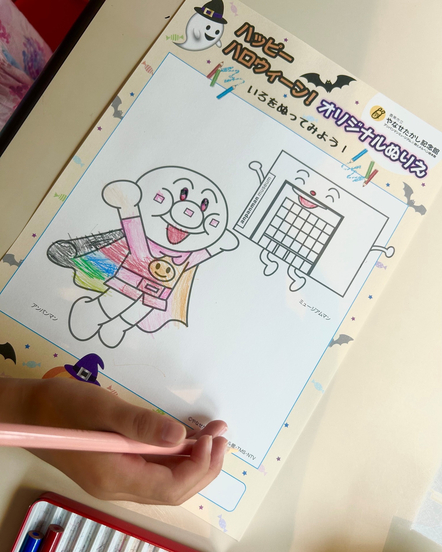 アンパンマンミュージアムショップでは、 ジグリー版画も販売しており