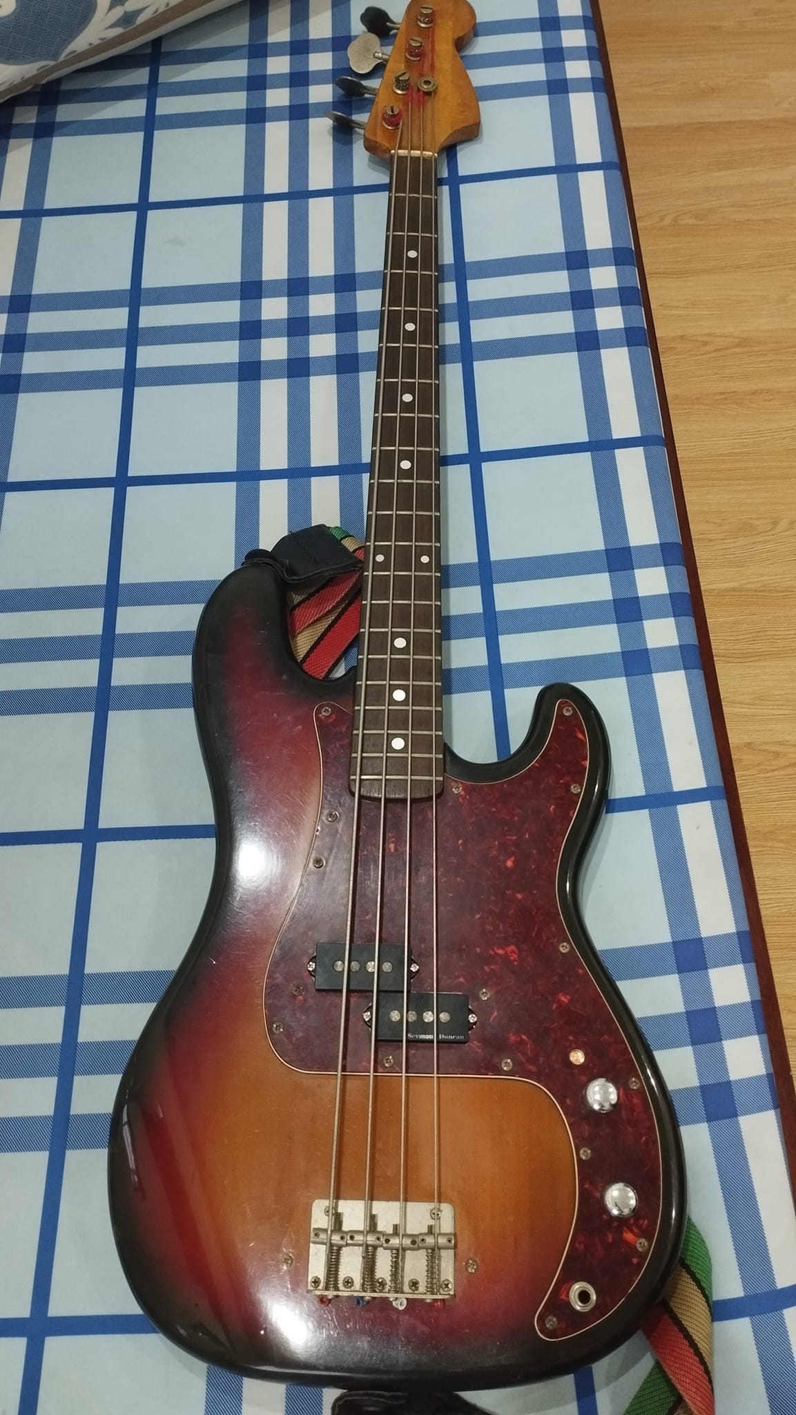 Greco P Bass 1976 from Vietnam with Seymour Duncan pickup