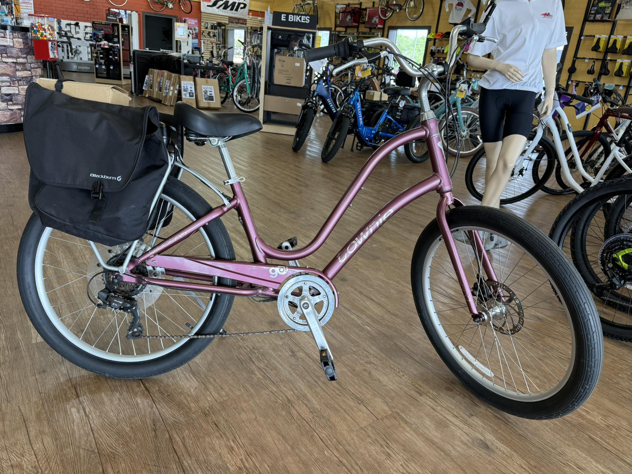 used electra townie bicycle - Extreme Upright City Bike - for a reason Electra Townie Values & Pricing