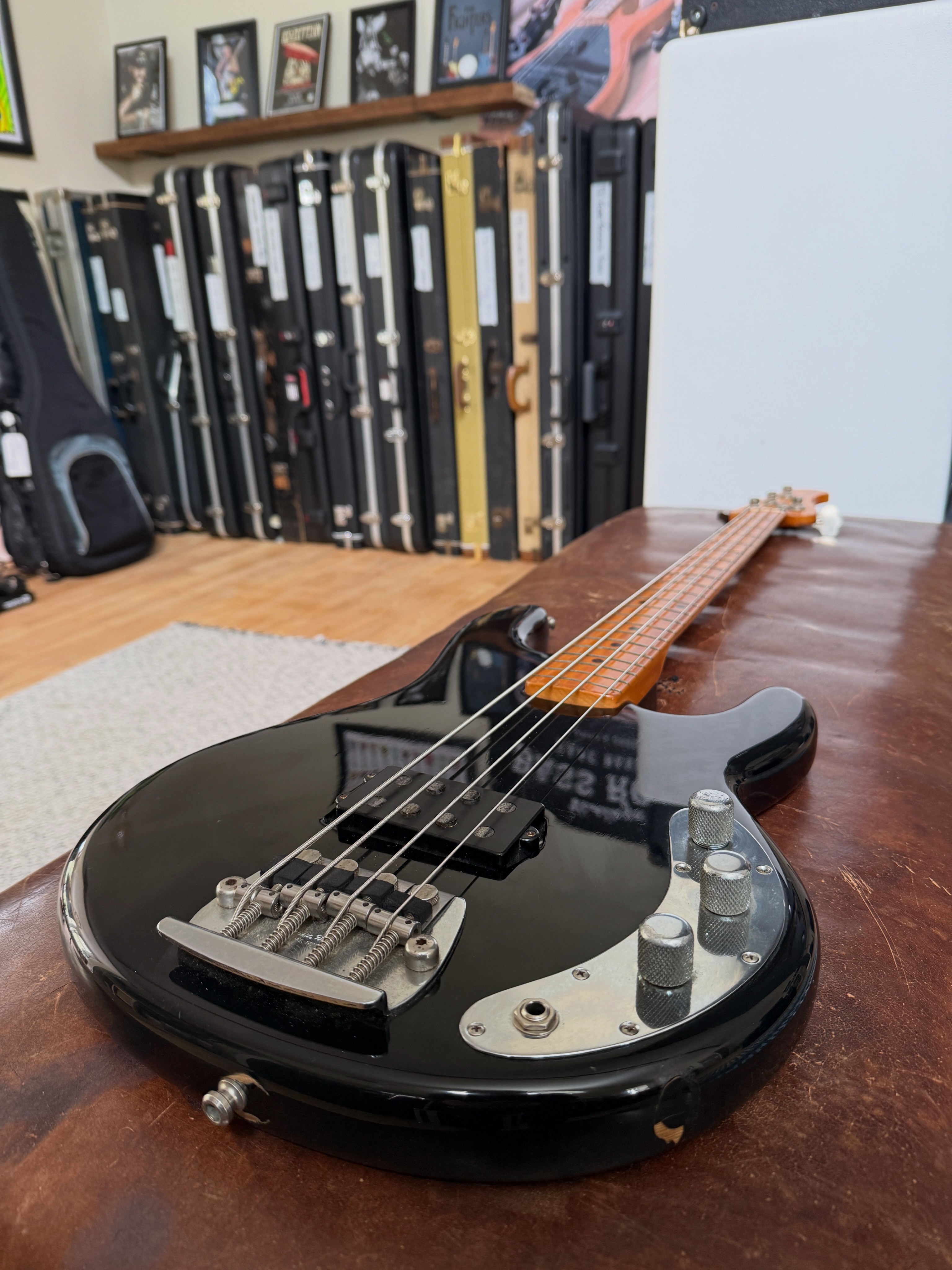 A 1987 Music Man Stingray with a Honeyburst finish. @bass_frontiers
