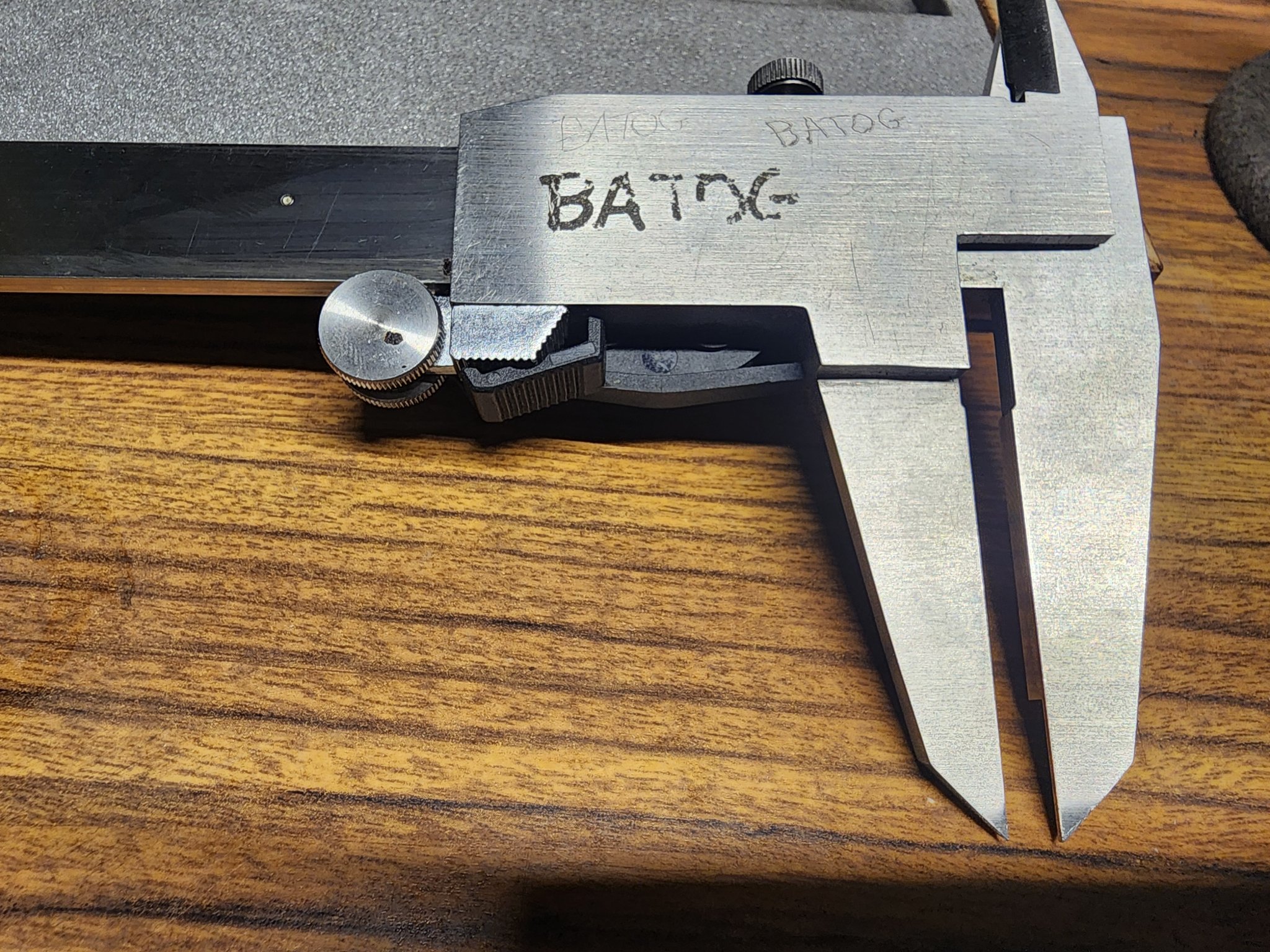 BROWN & SHARPE 599-579-12 DIAL CALIPER 12" IN WOOD CASE SWISS MADE ...