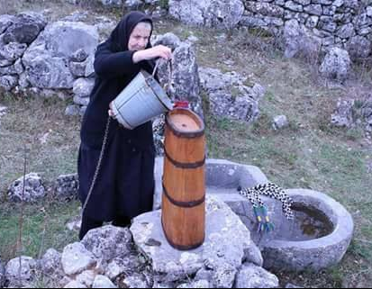 Uglavnom, žene su nosile vodu.... - Regija Doboj vijesti | Facebook