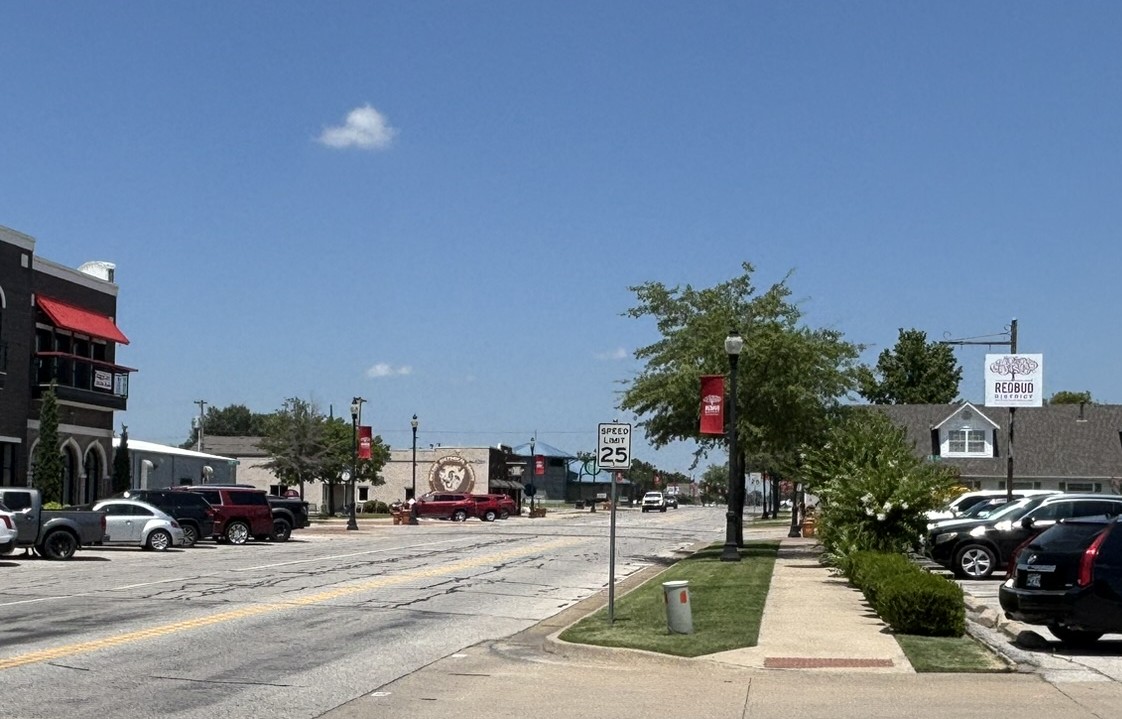 Then and now 76th and main in owasso