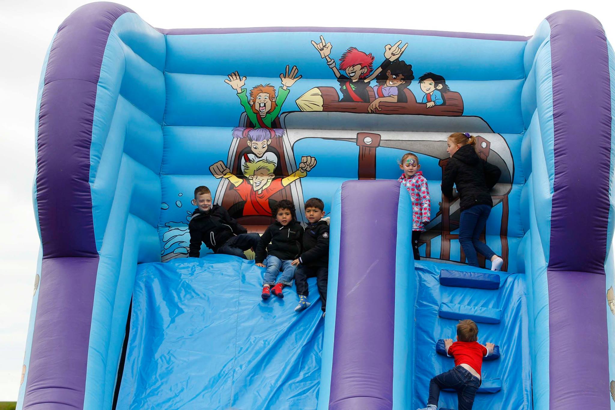 Paddington Bear, Inflatable kids... - Huntingdon Racecourse | Facebook