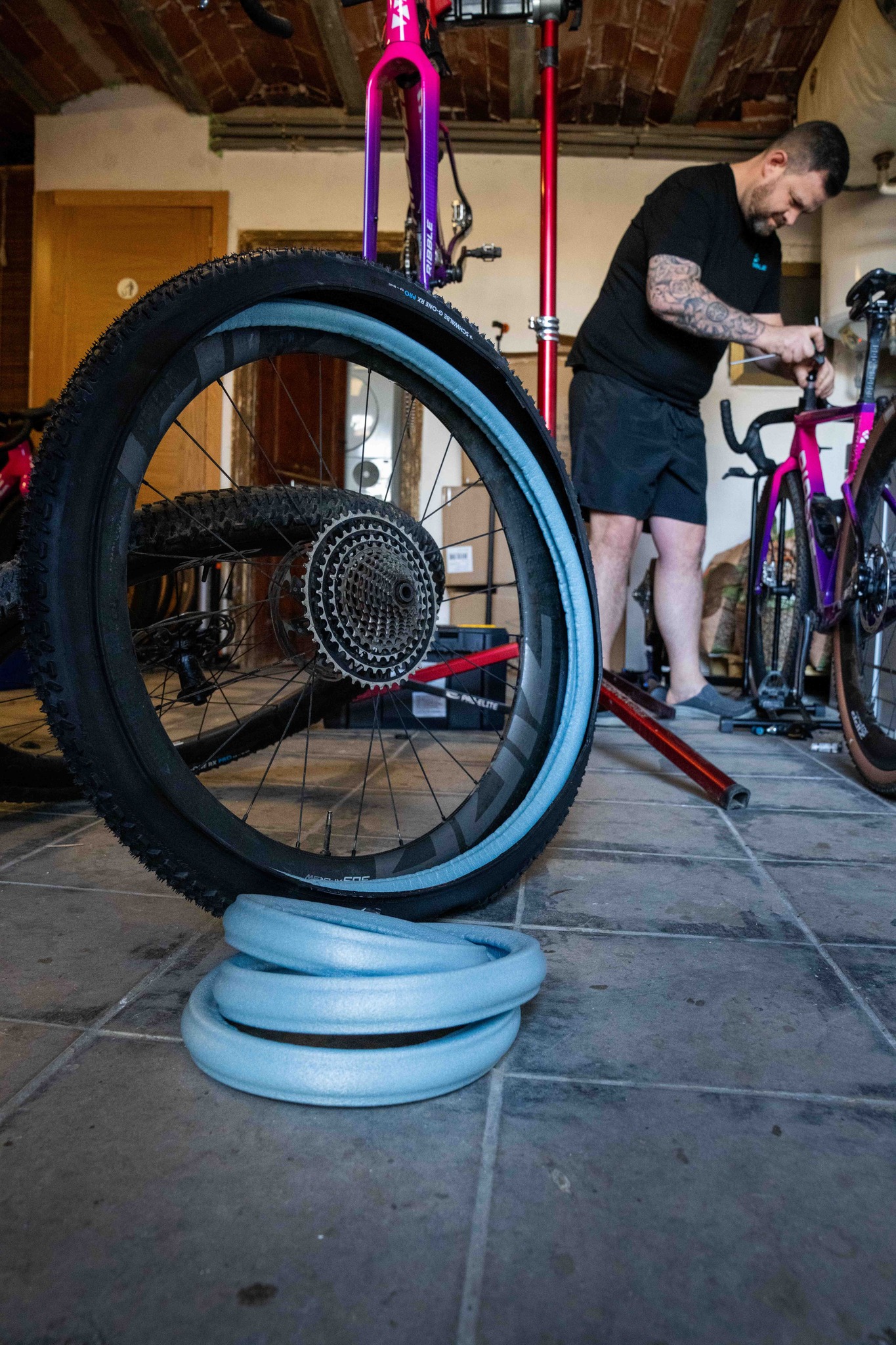 Ben - Schwalbe + Tubolight + Zipp = the ultimate wheel setup for the ...