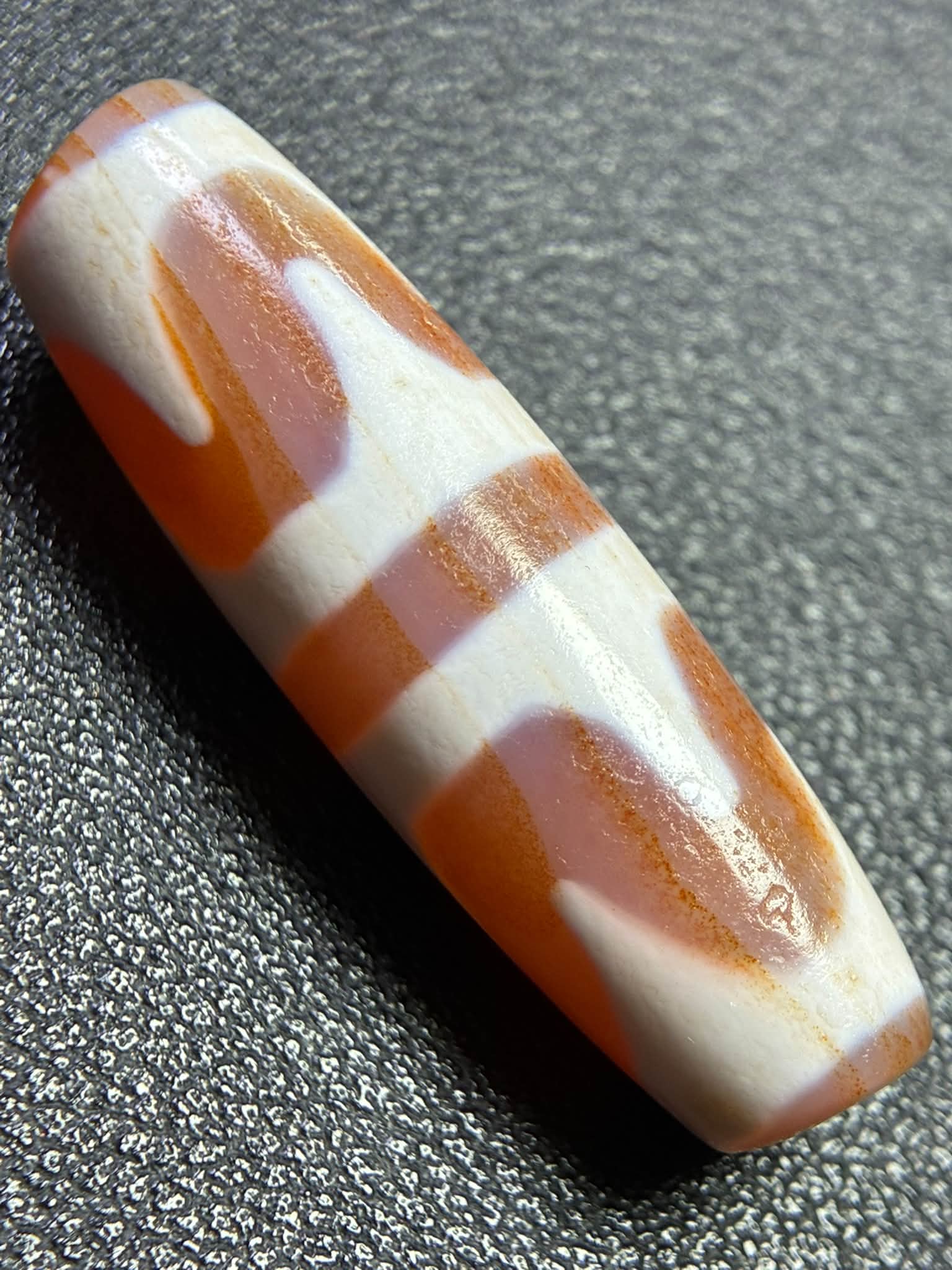 行运橘料朱砂虎牙天珠特价💰RM100🉐