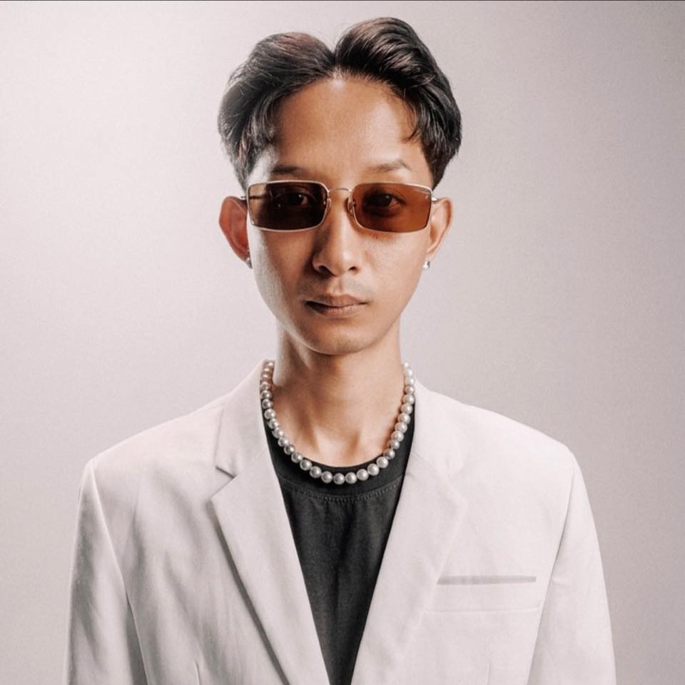 Johnny - ចននី