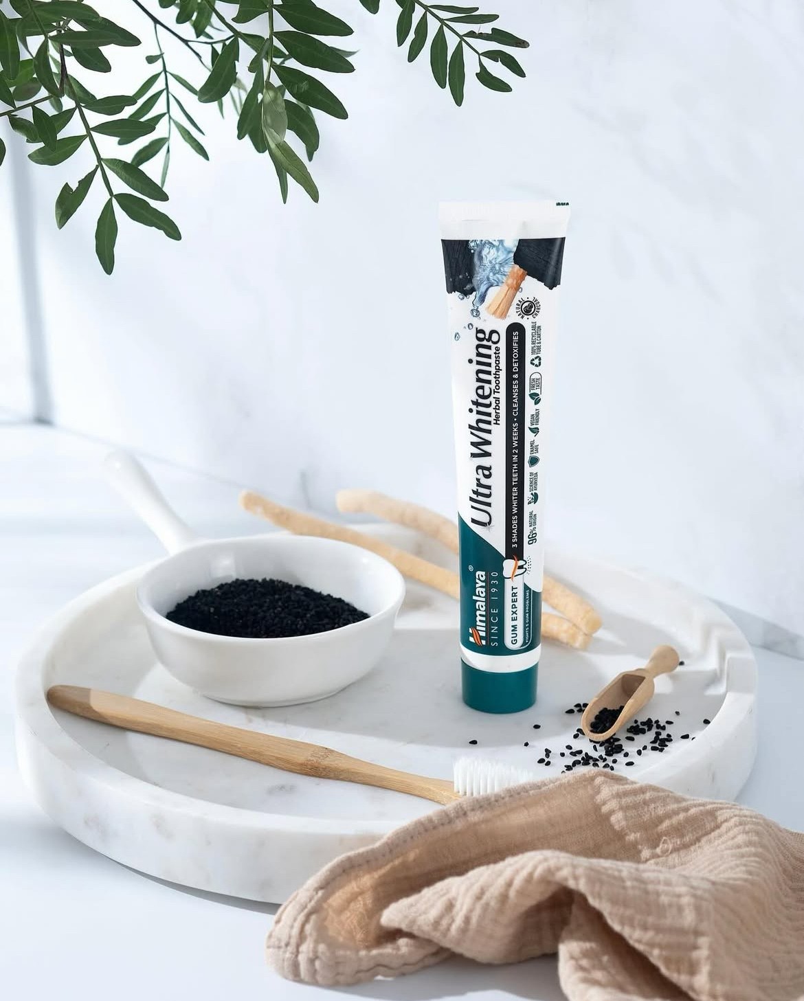 Himalaya - Ultra Whitening Herbal Toothpaste is a unique formulation ...
