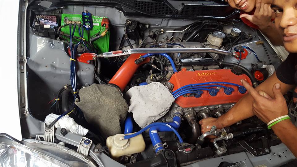 Marchie Carwash - Honda VTi Engine Wash before & after