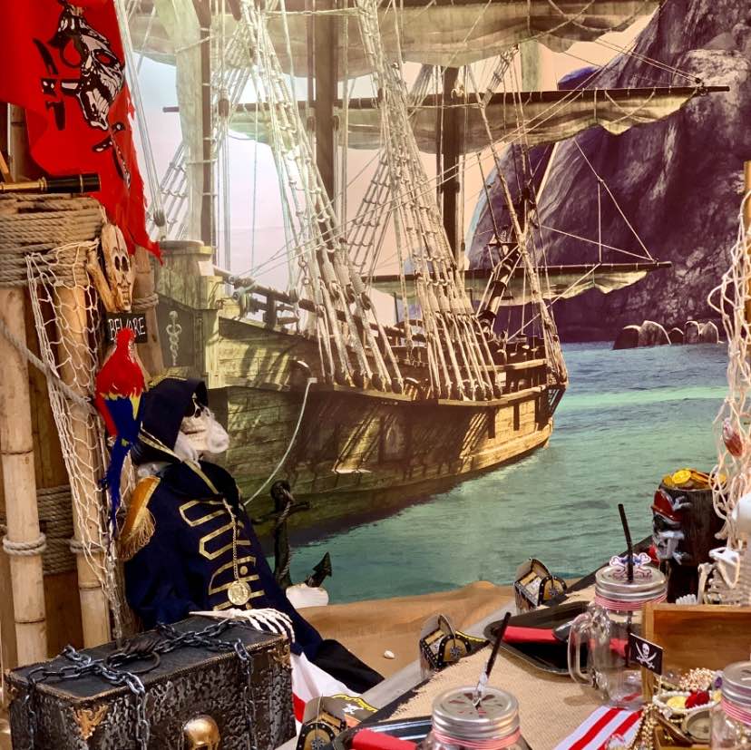 pirate-party-photography-props-miscellaneous-chipping-norton