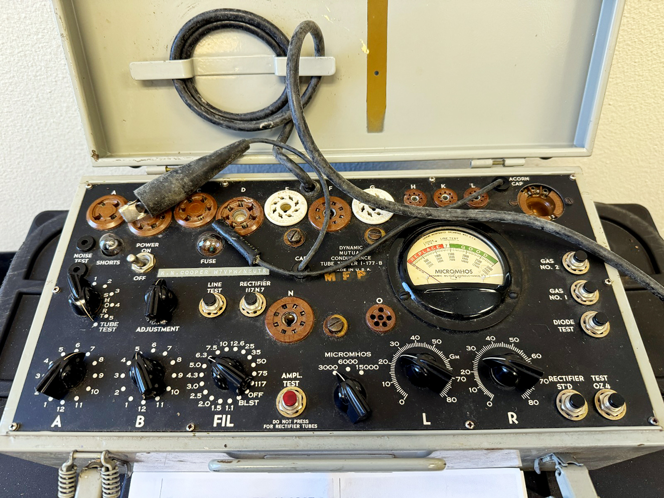 Vintage Tube Tester Signal Corp - US Army / Triplett I-177B Mutual 