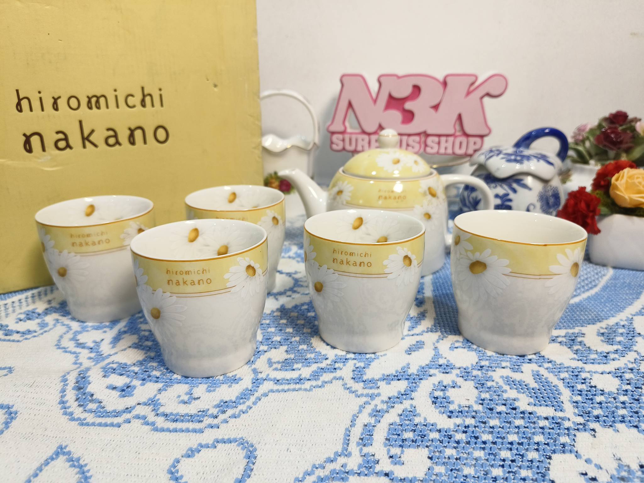 Hiromichi Nakano Tea Set 1 Pot with strainer 5 Cups New with box