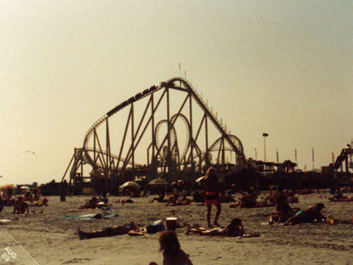The short-lived Kamikaze roller coaster in 1989. Did you get a