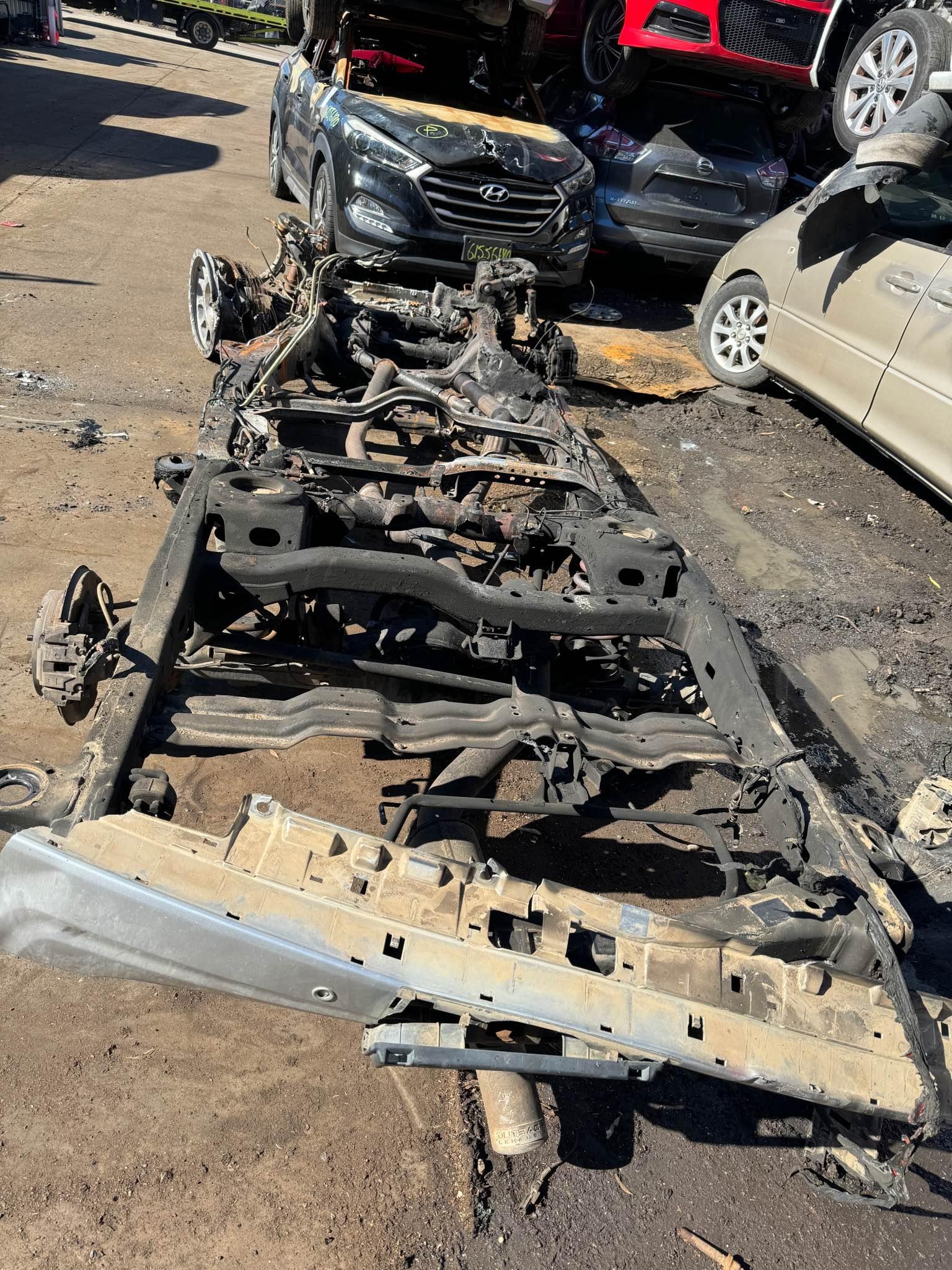 Toyota Land Cruiser2016 Front & Rear Differential Available Car