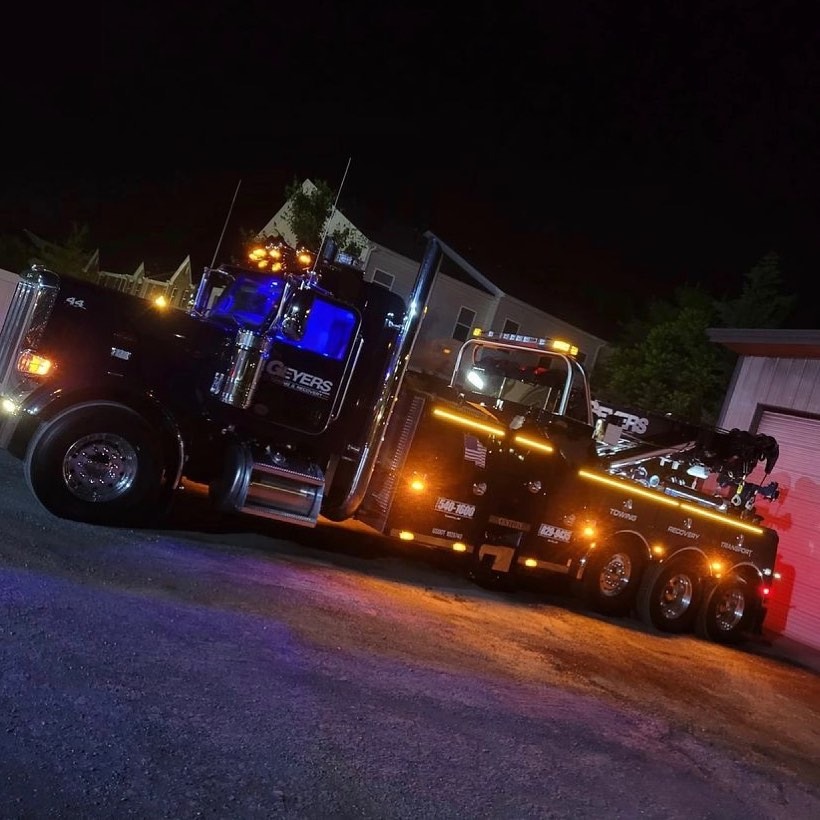 Sent in by Josue!! Such a great... - Geyers Towing & Recovery | Facebook