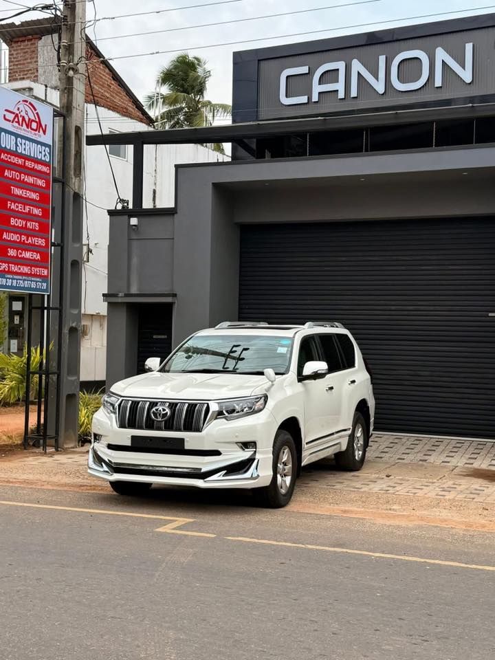Land Cruiser PRADO 150 Colour Change Rs 750000 🛑 Contact Us For