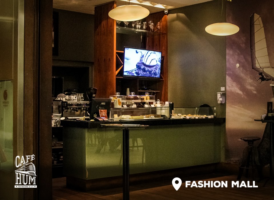 Café Hum - O estilo moderno e refinado do Fashion Mall...
