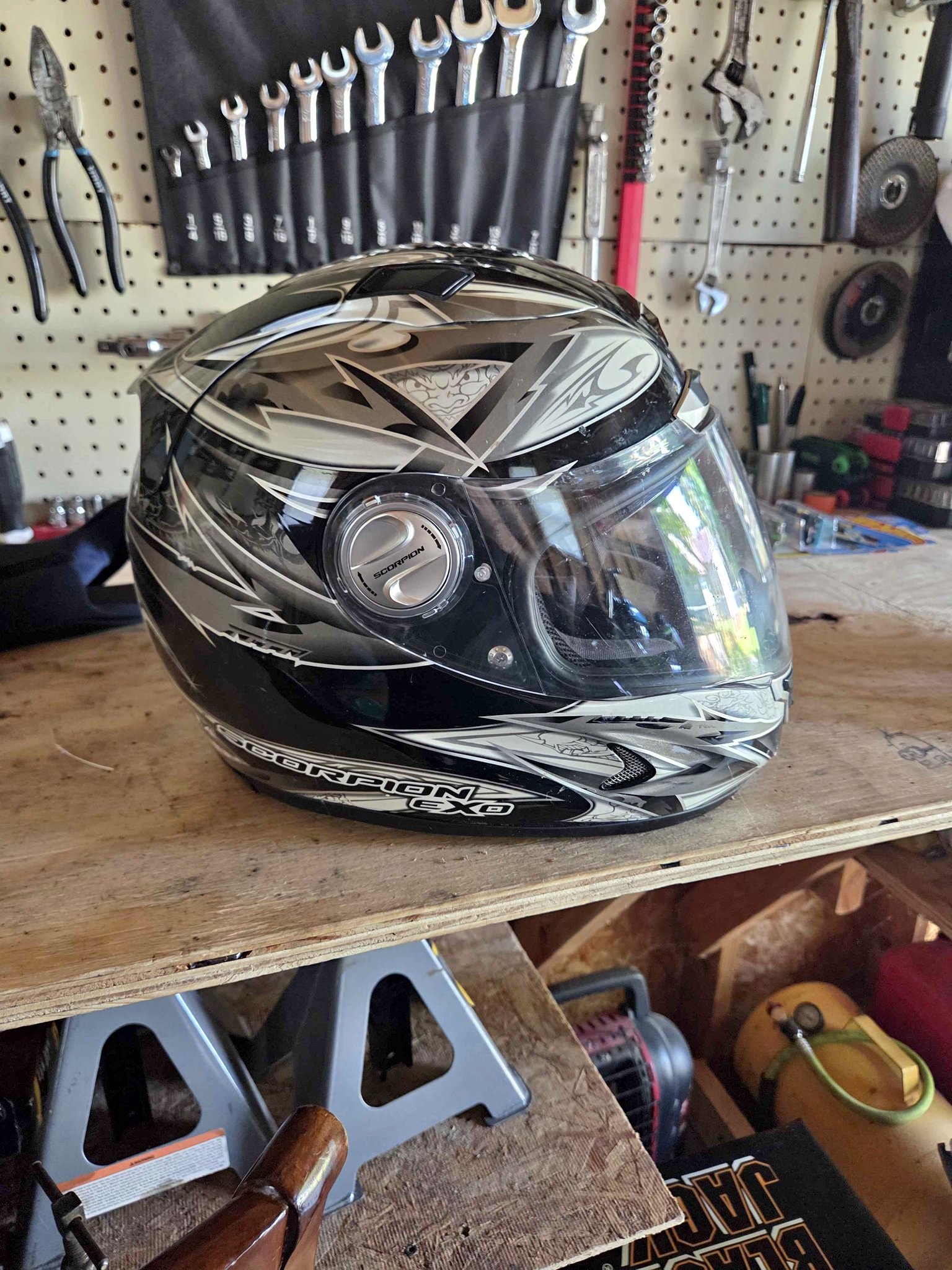 scorpion exo 1100 street demon helmet ScorpionEXO ST1400 EVO Carbon Fiber Full Face Sport Touring Motorcycle - Bluetooth Ready Speaker Pockets DOT ECE Hex (Gloss Red free view in any condition Sold - Scorpion EXO 1100
