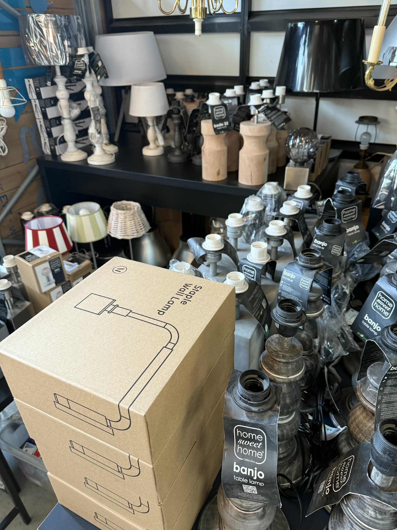 Loppemarked med nyt og brugt