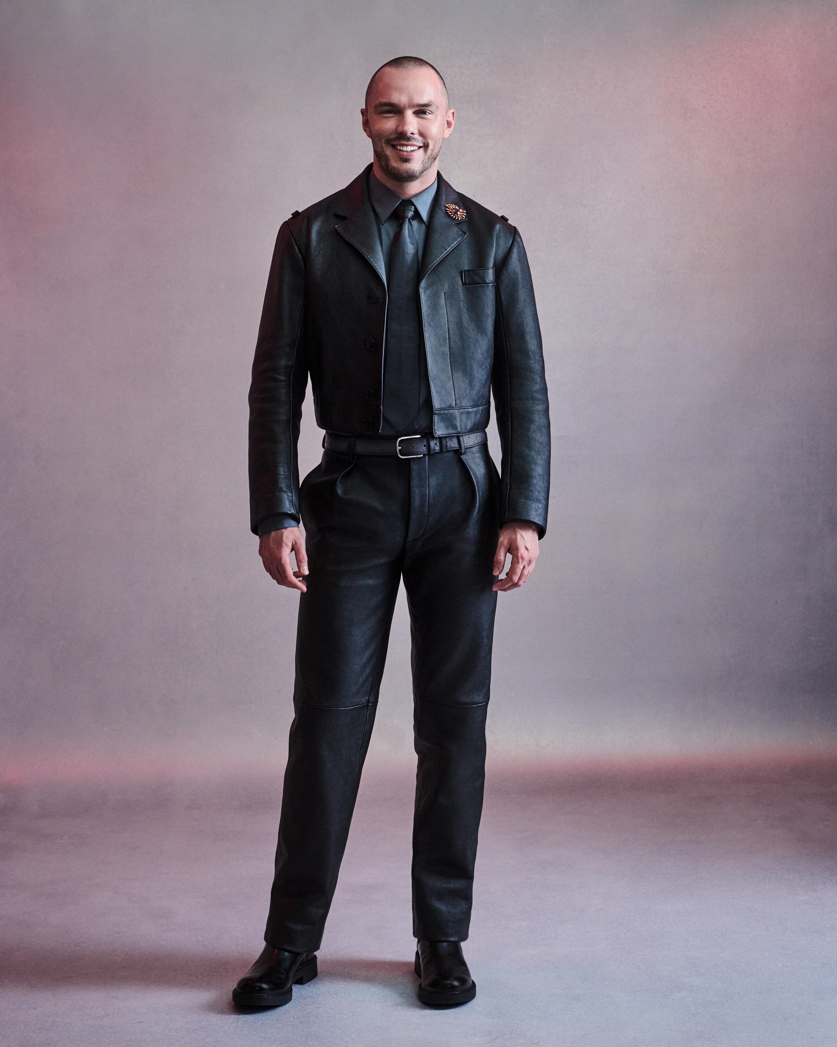 Prada Ambassador Nicholas Hoult wore a #Prada black leather jacket 