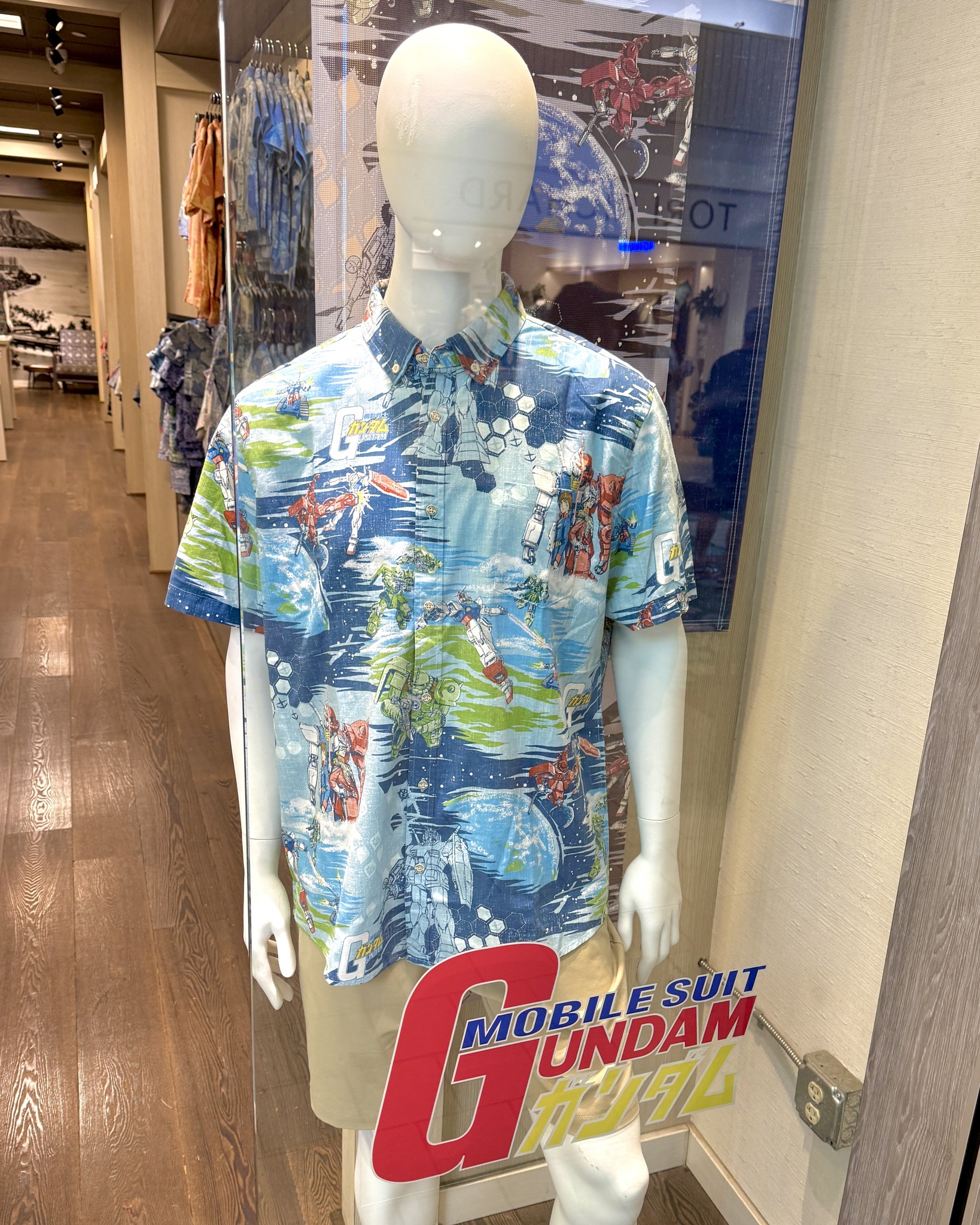 アロハシャツの老舗ブランド Reyn Spooner 、この夏はガンダムとコラボ