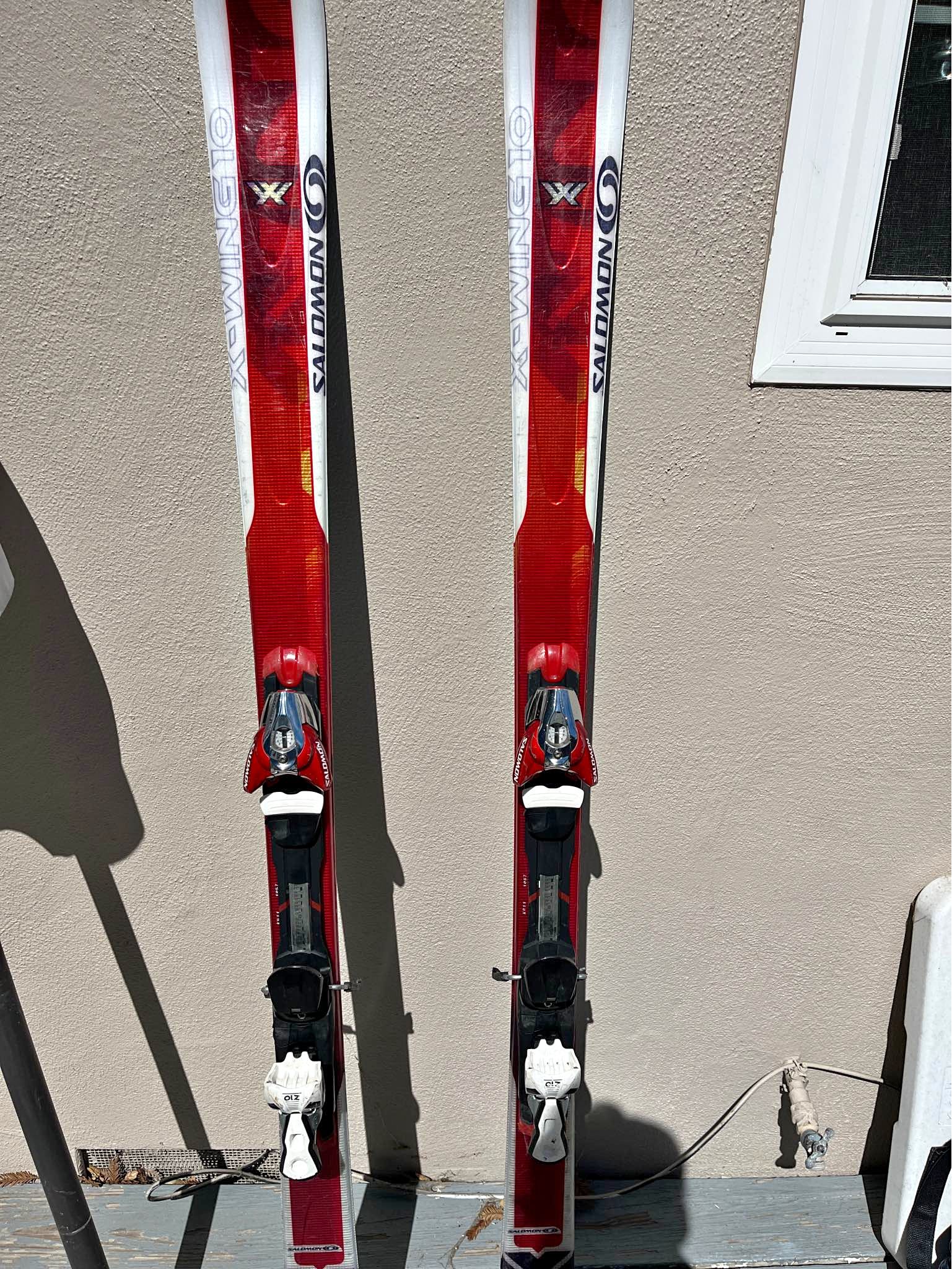 salomon classic skis michigan used S9000 1S Pr8 'TEST' Snow 180cm NOS they are the ultimate choice for adventure seekers looking for top performance Salomon S/LAB eSkin Classic Skis